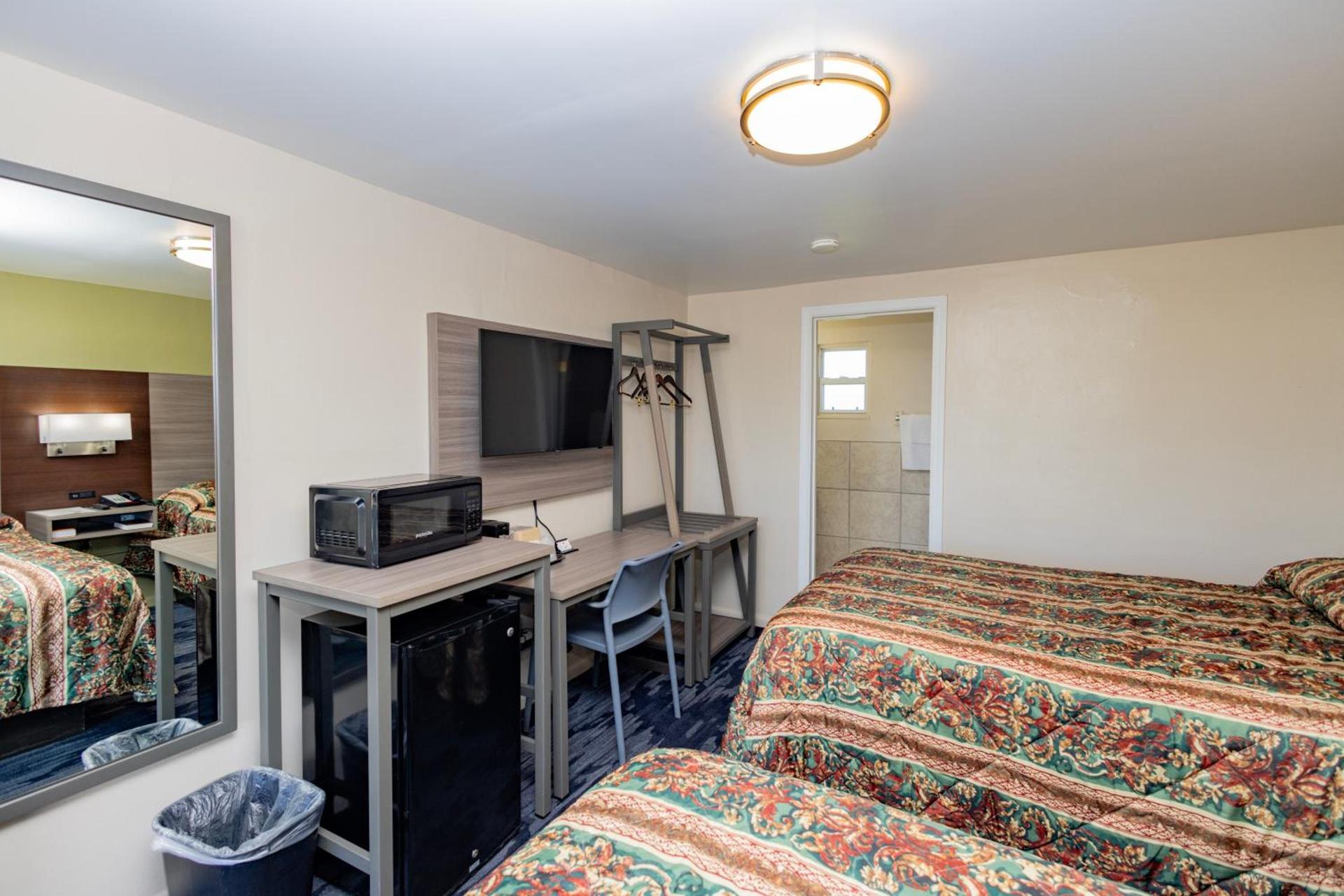 Budget Inn Columbus photo 2