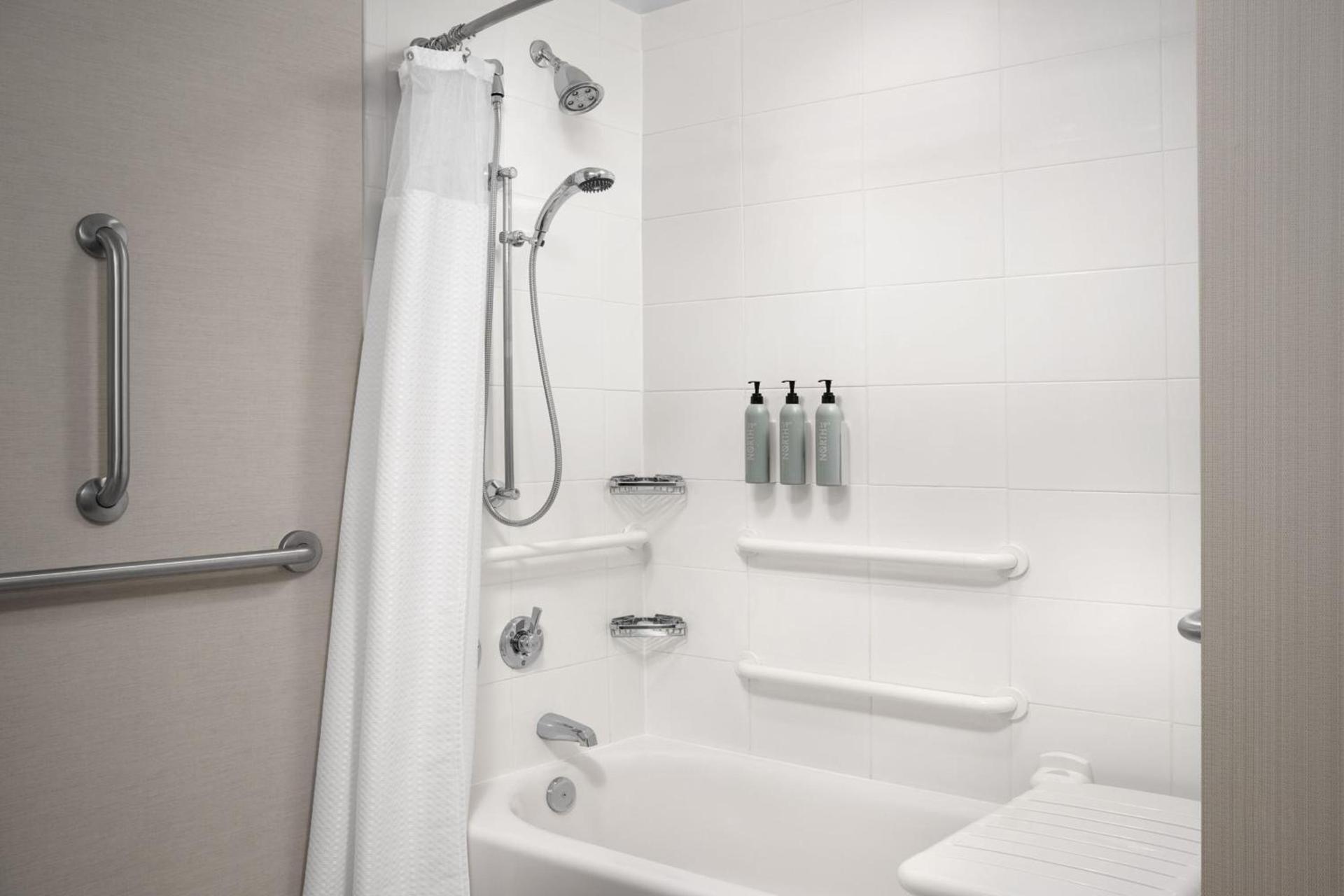Courtyard by Marriott Philadelphia Bensalem photo 22