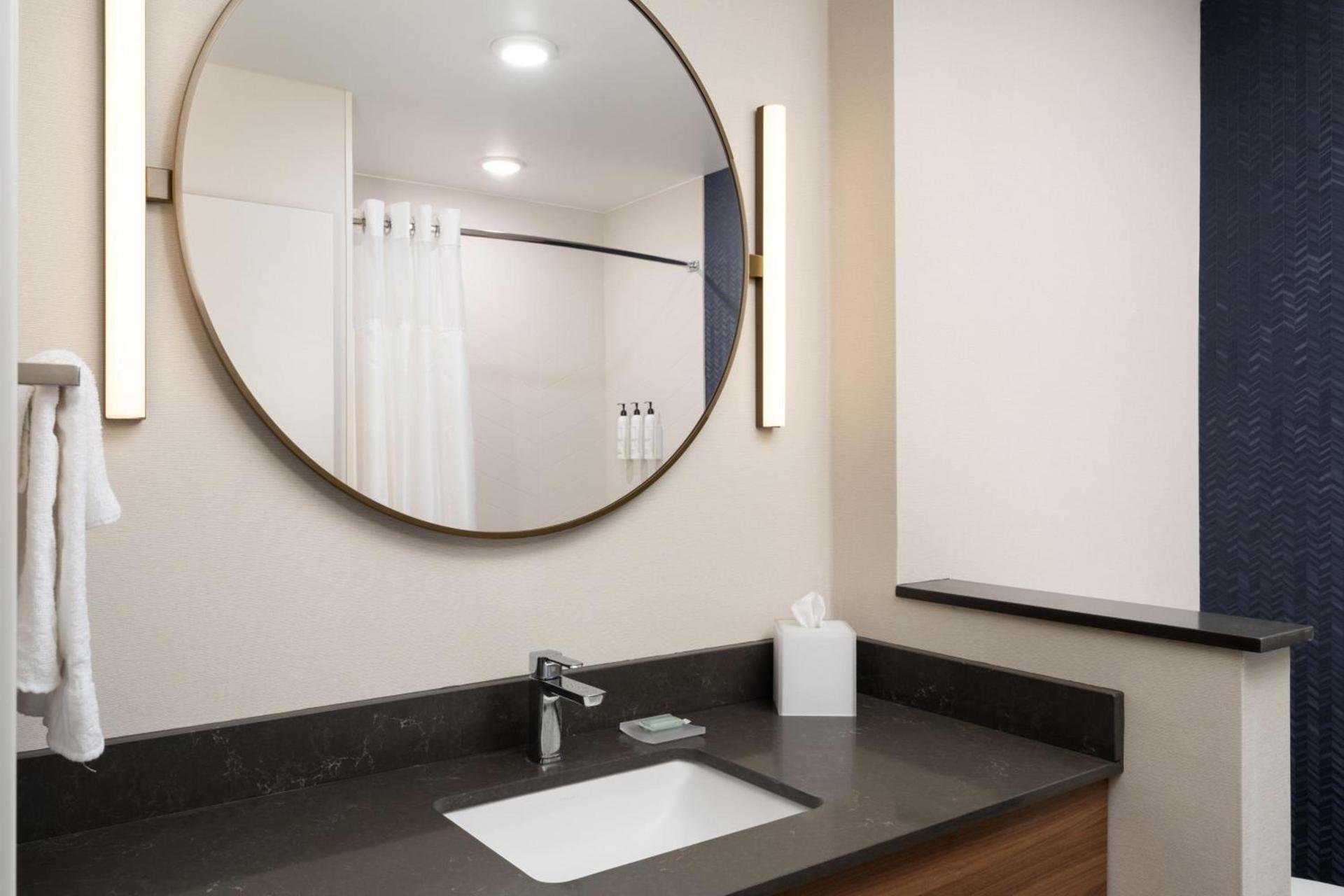 Fairfield by Marriott Inn & Suites Waycross photo 11