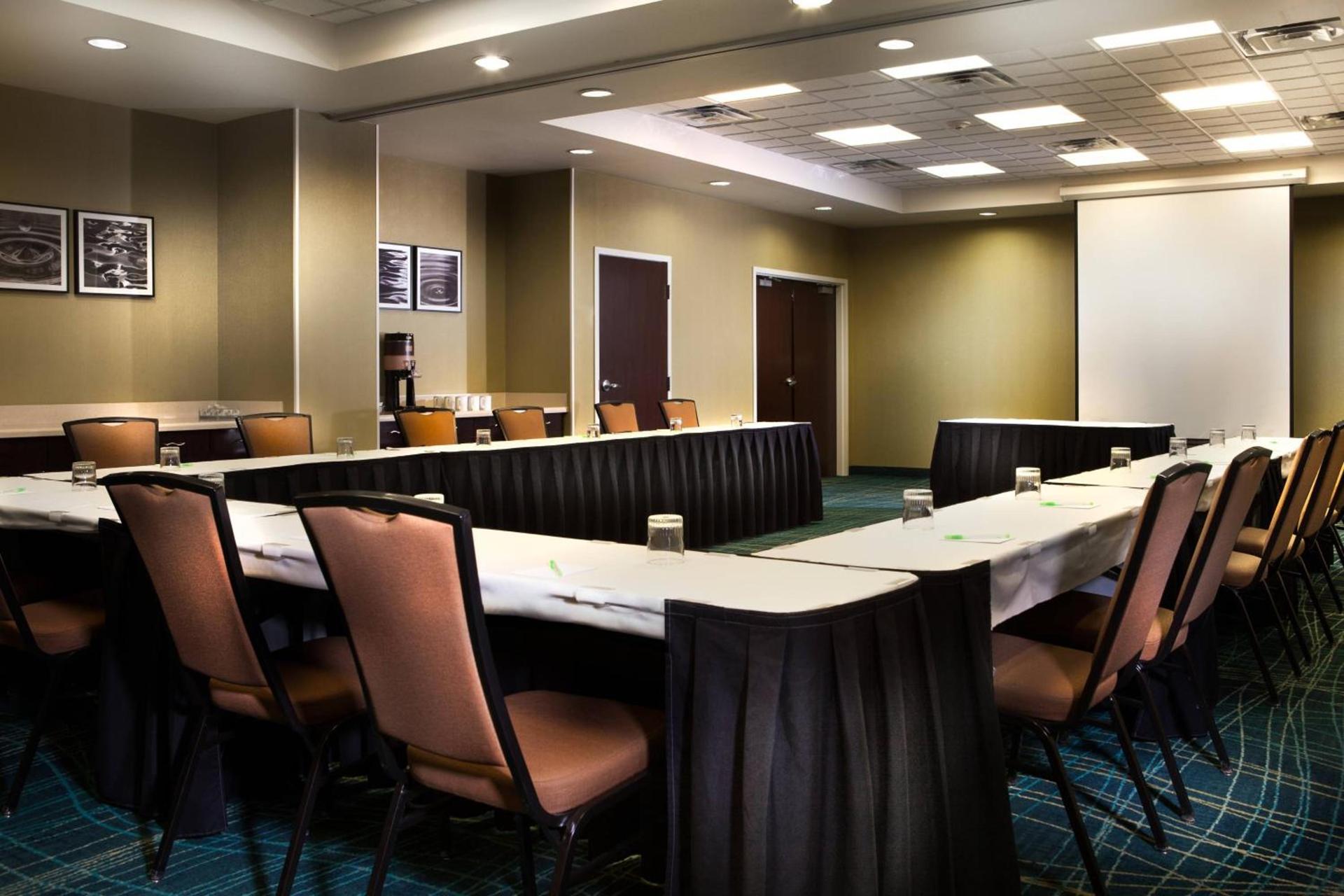 SpringHill Suites Dallas DFW Airport North/Grapevine photo 13