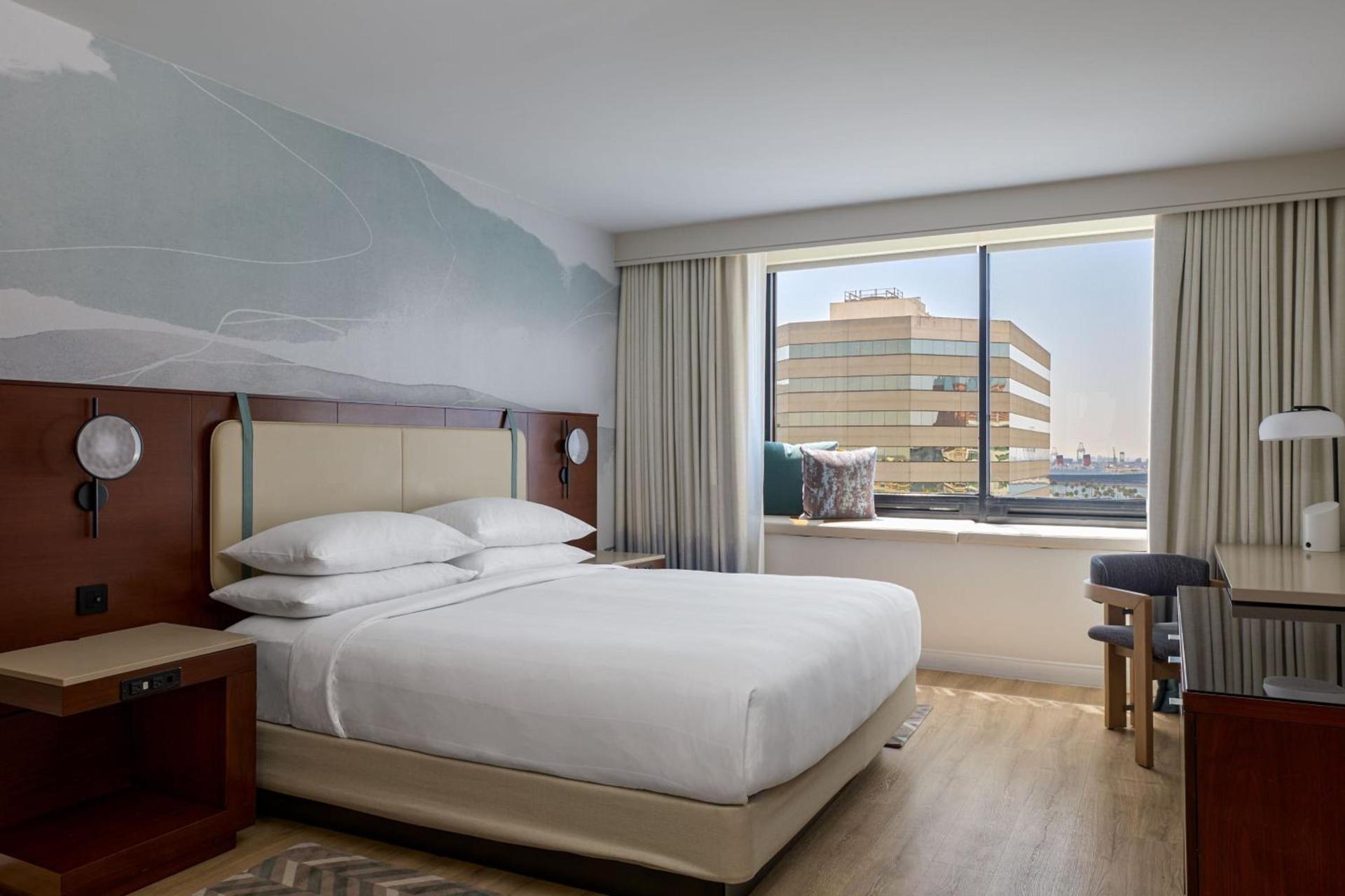 Marriott Long Beach Downtown photo 81