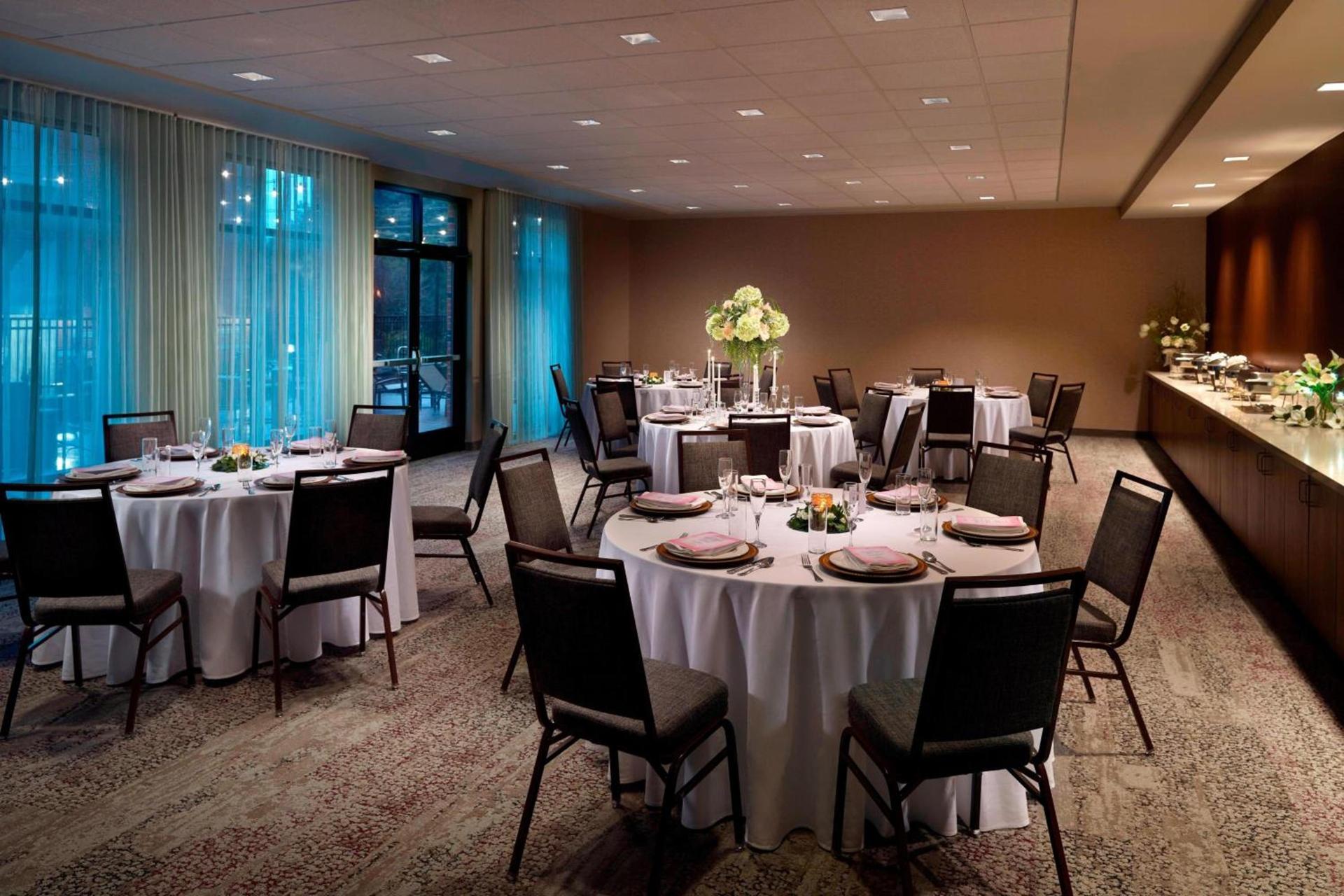 Courtyard by Marriott LaGrange photo 26