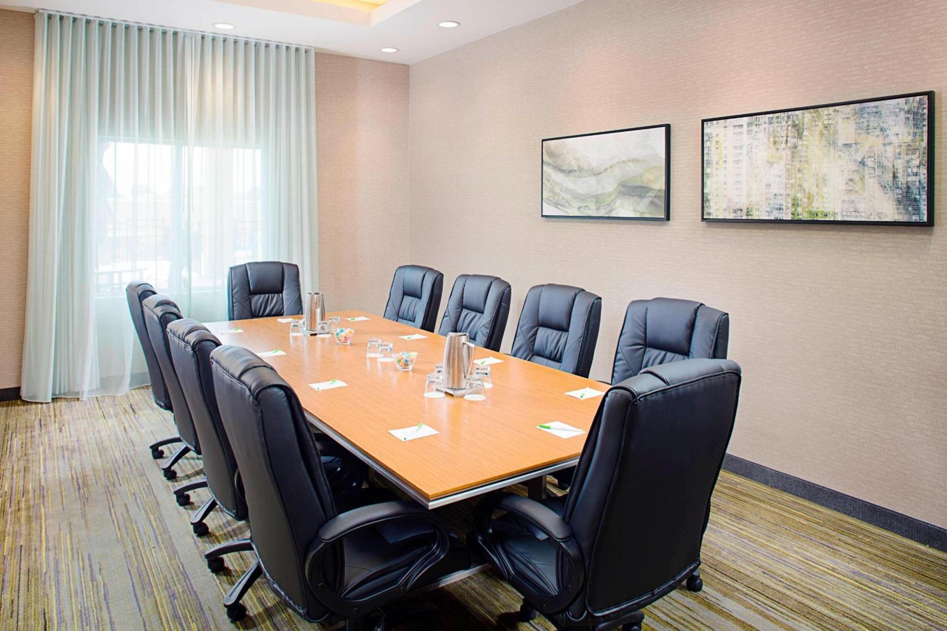 Courtyard by Marriott Dallas Carrollton and Carrollton Conference Center photo 28