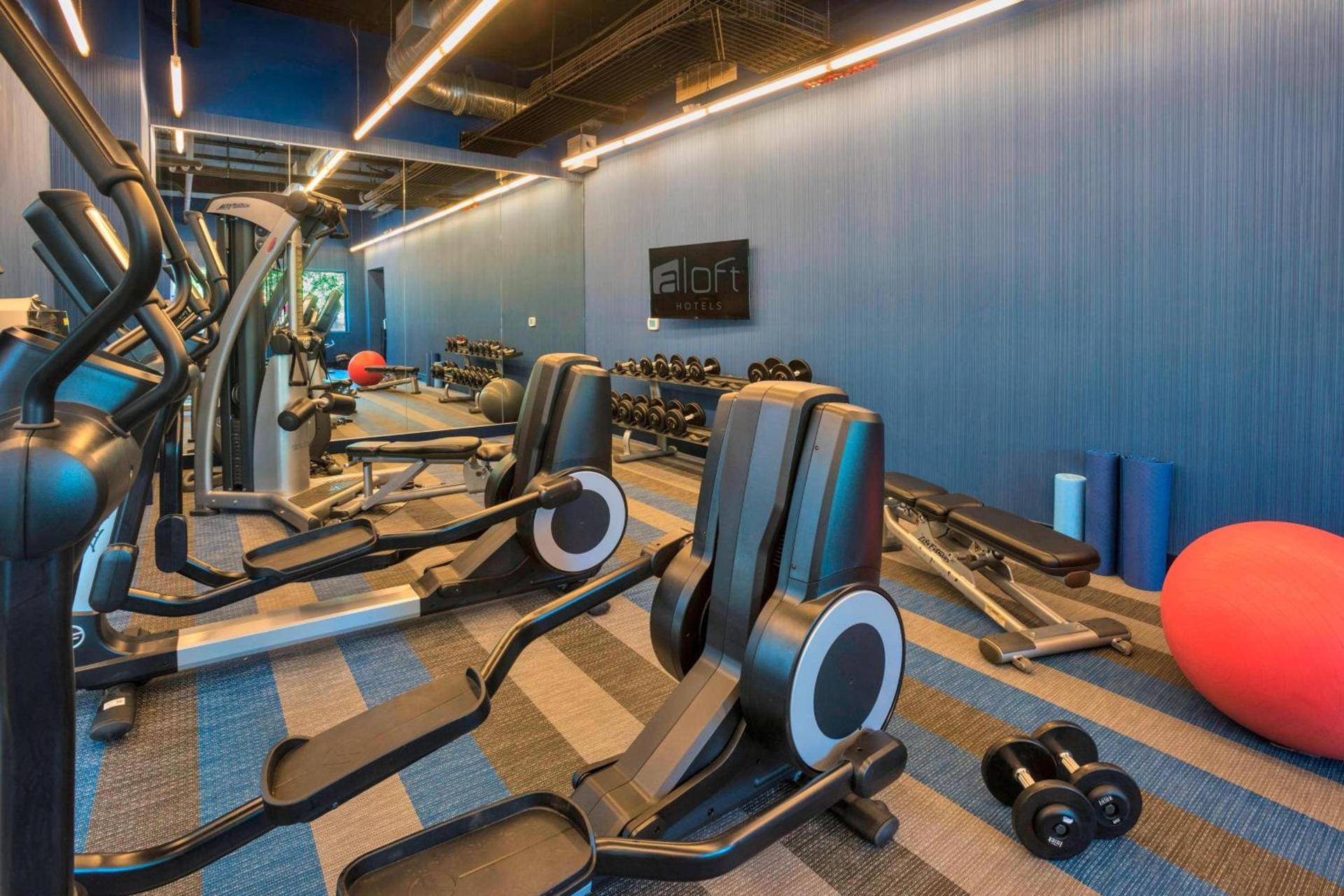 Aloft by Marriott Portland Airport at Cascade Station photo 15