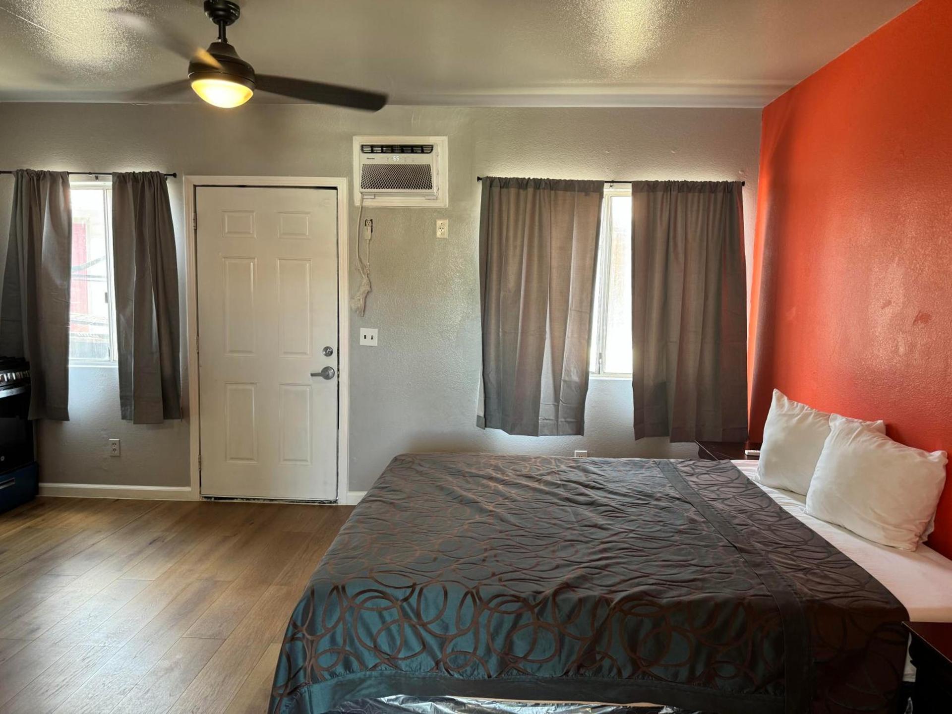 Coalinga Motel photo 7