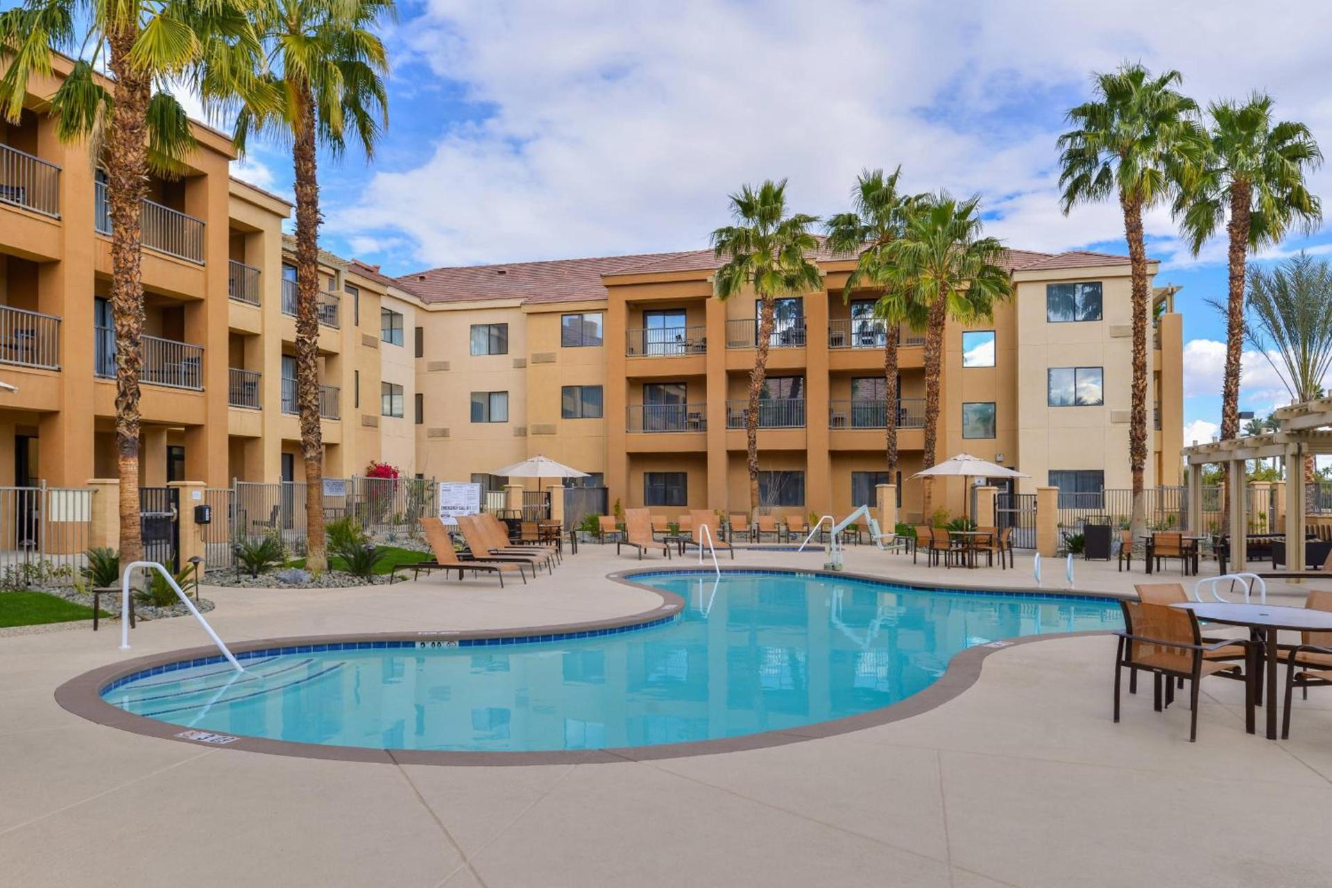 Courtyard Palm Desert photo 36