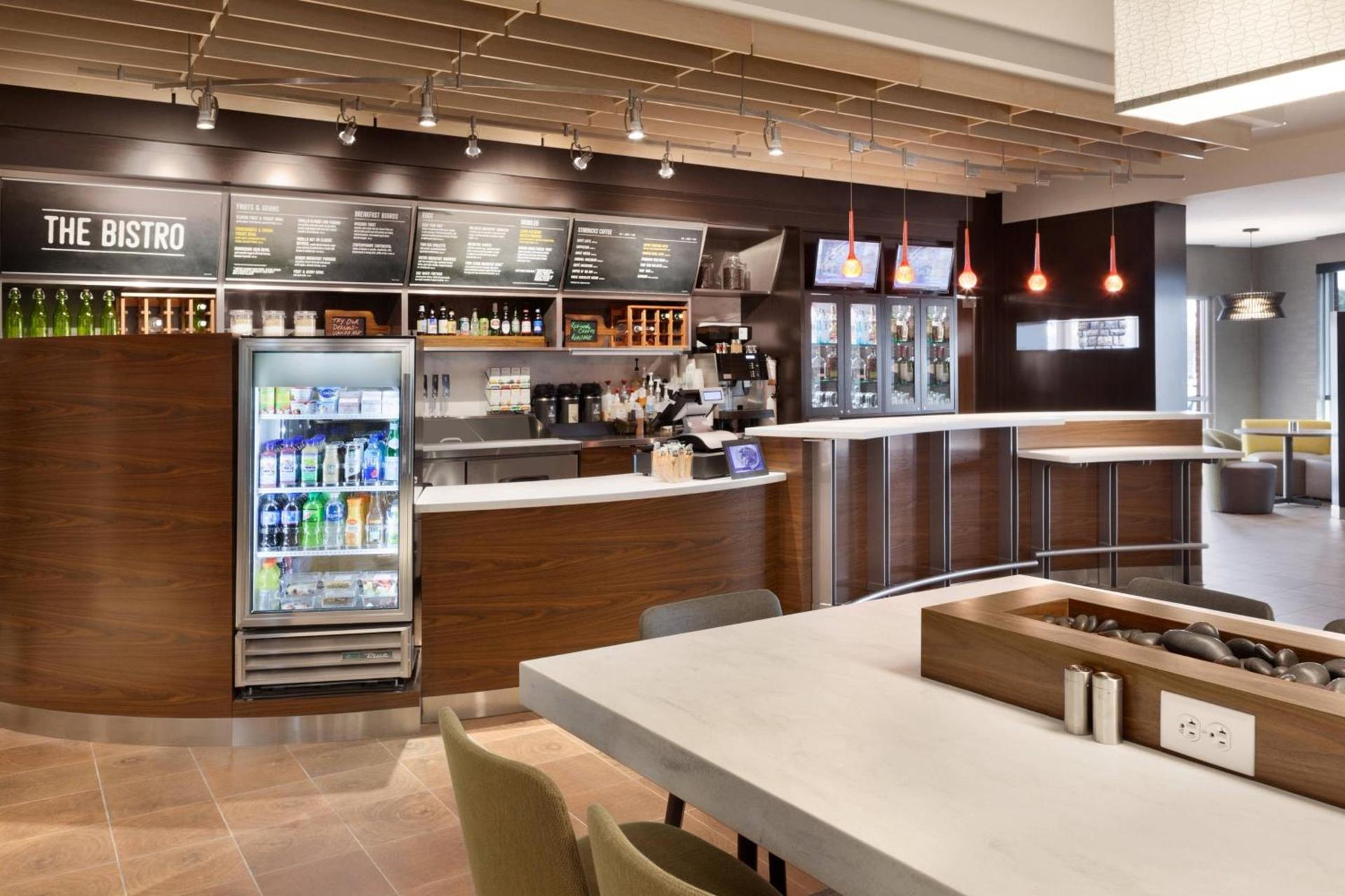 Courtyard by Marriott Boston Dedham/Westwood photo 24