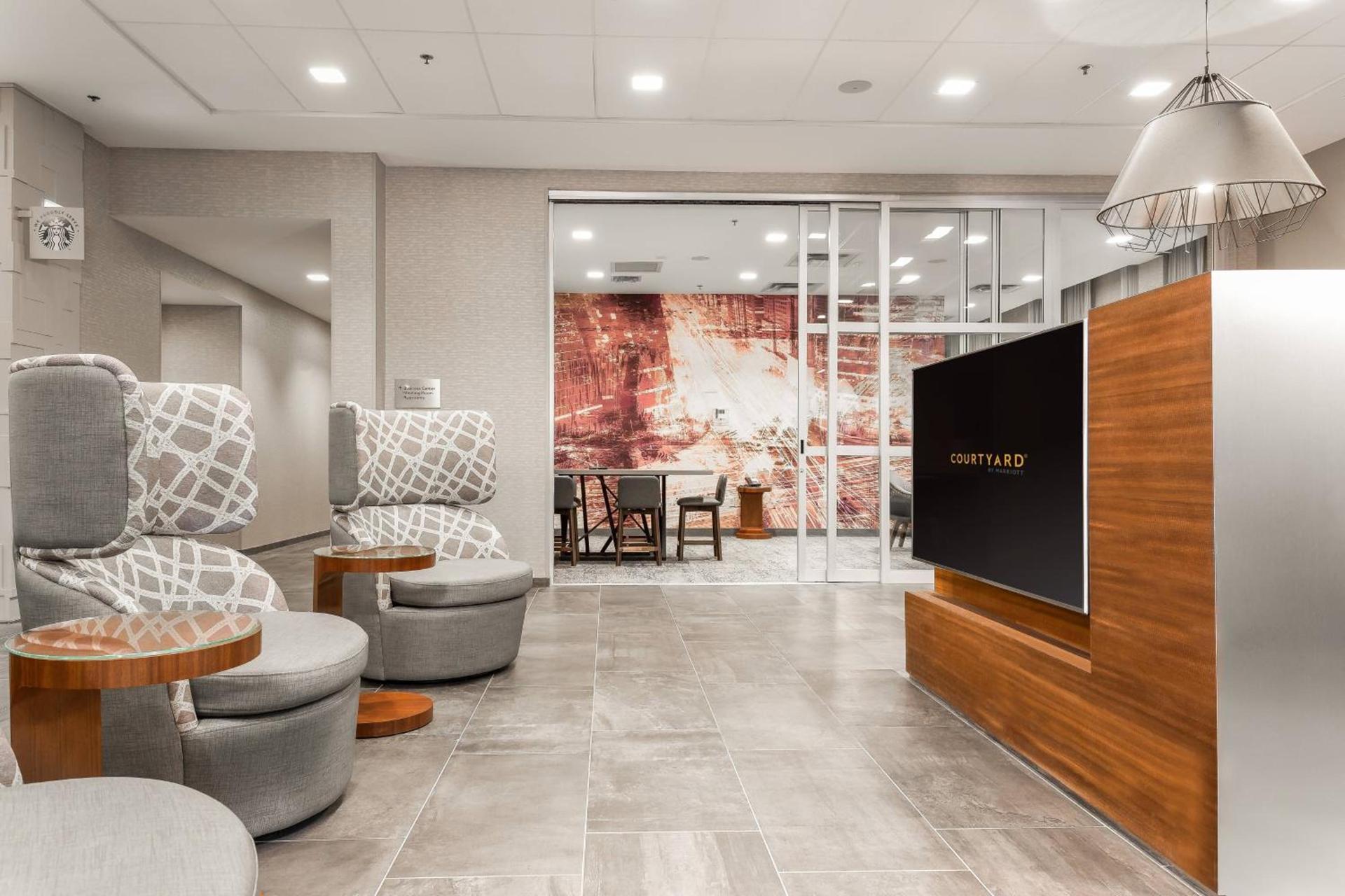 Courtyard by Marriott Jonesboro photo 4