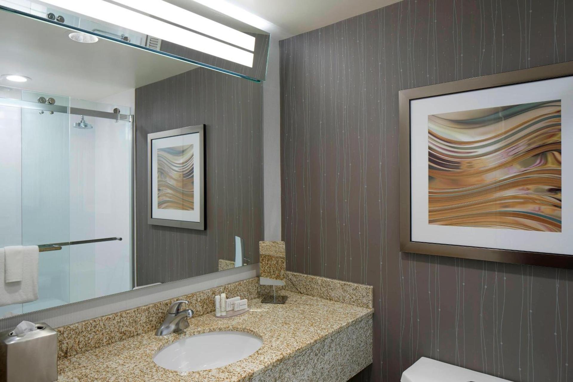 Courtyard by Marriott Albany Thruway photo 14