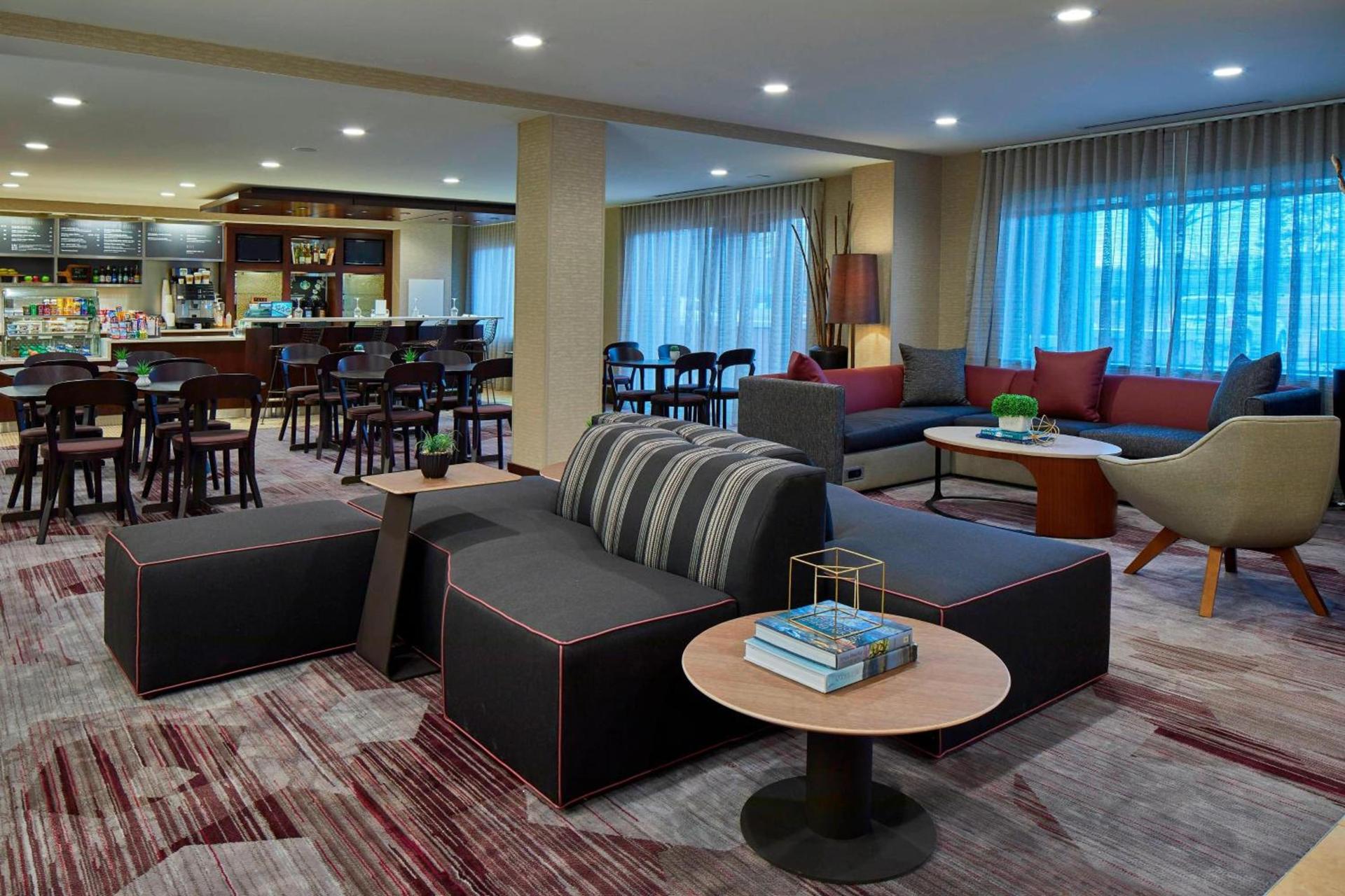 Courtyard by Marriott Albany Thruway photo 3