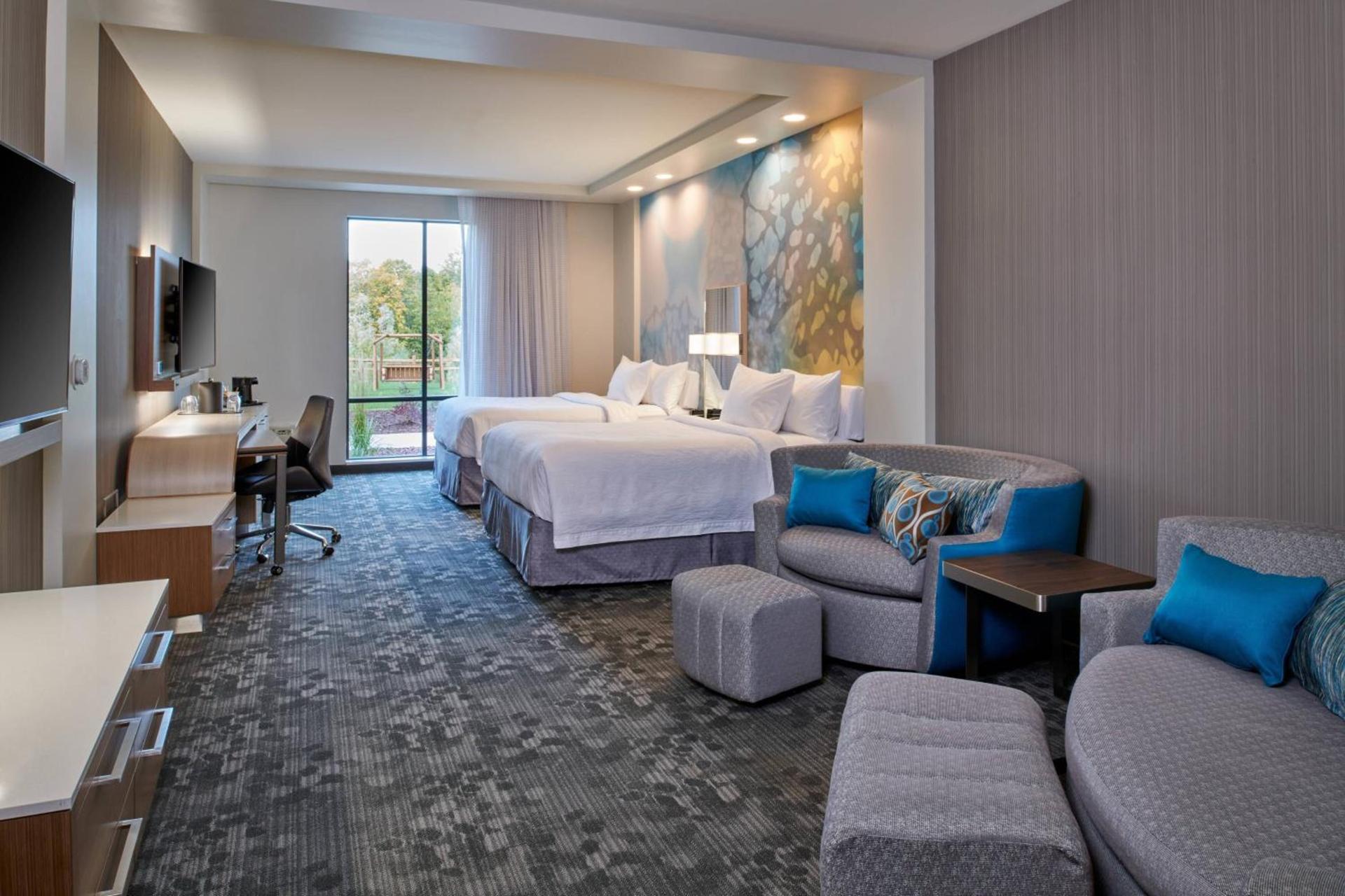 Courtyard by Marriott Petoskey at Victories Square photo 17