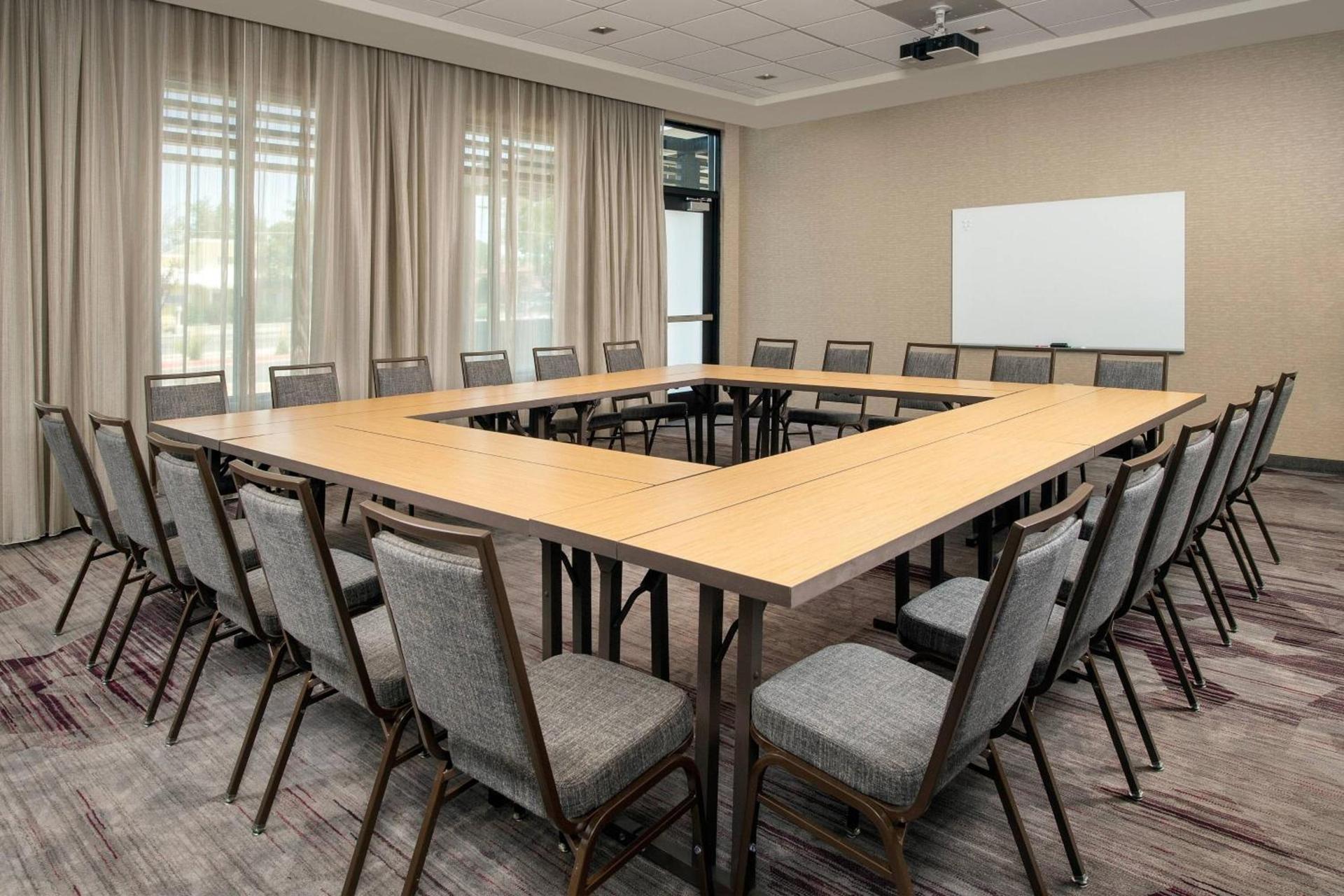 Courtyard by Marriott Las Cruces at NMSU photo 43