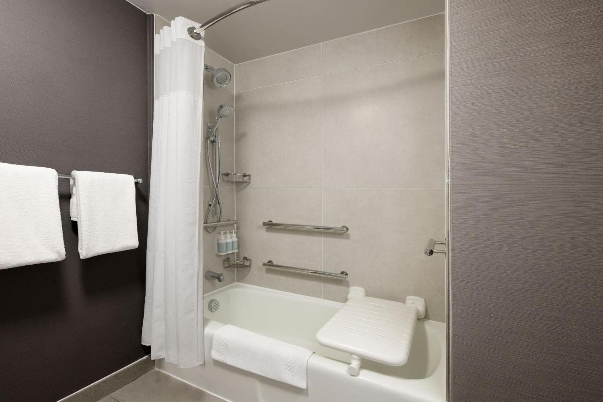 Courtyard Dallas Las Colinas photo 11