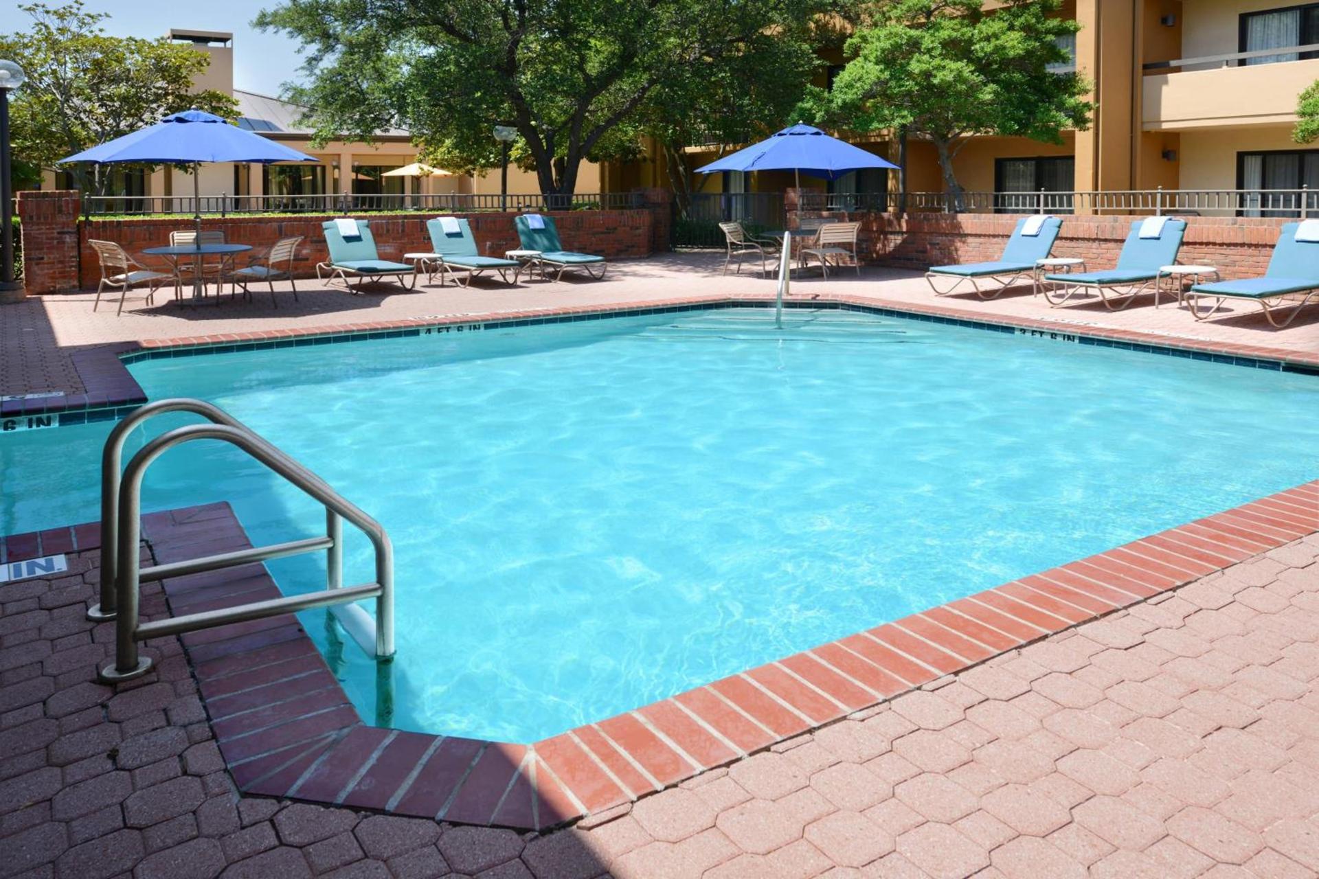 Courtyard Dallas Las Colinas photo 26