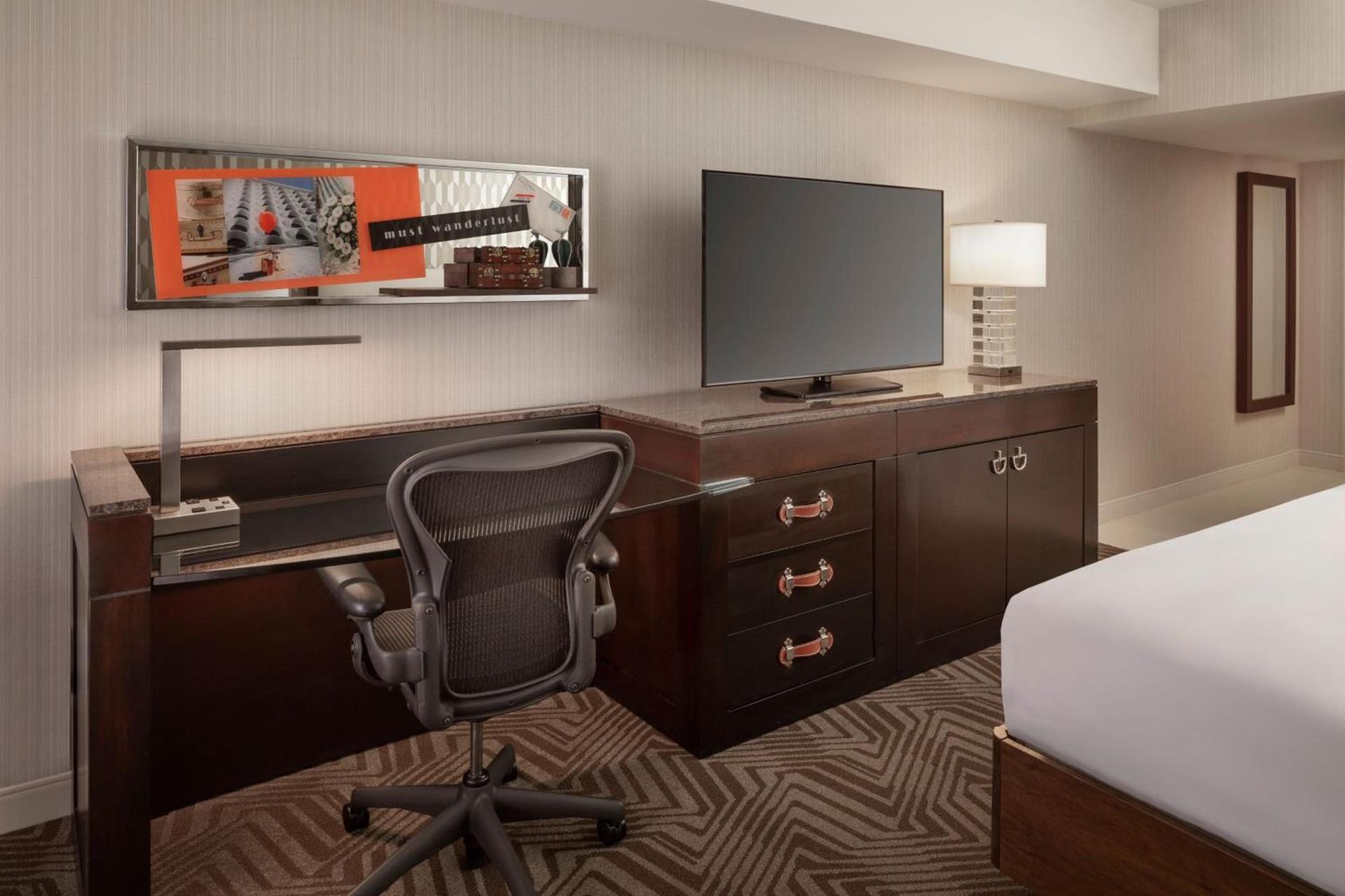 Renaissance Phoenix Downtown Hotel photo 12