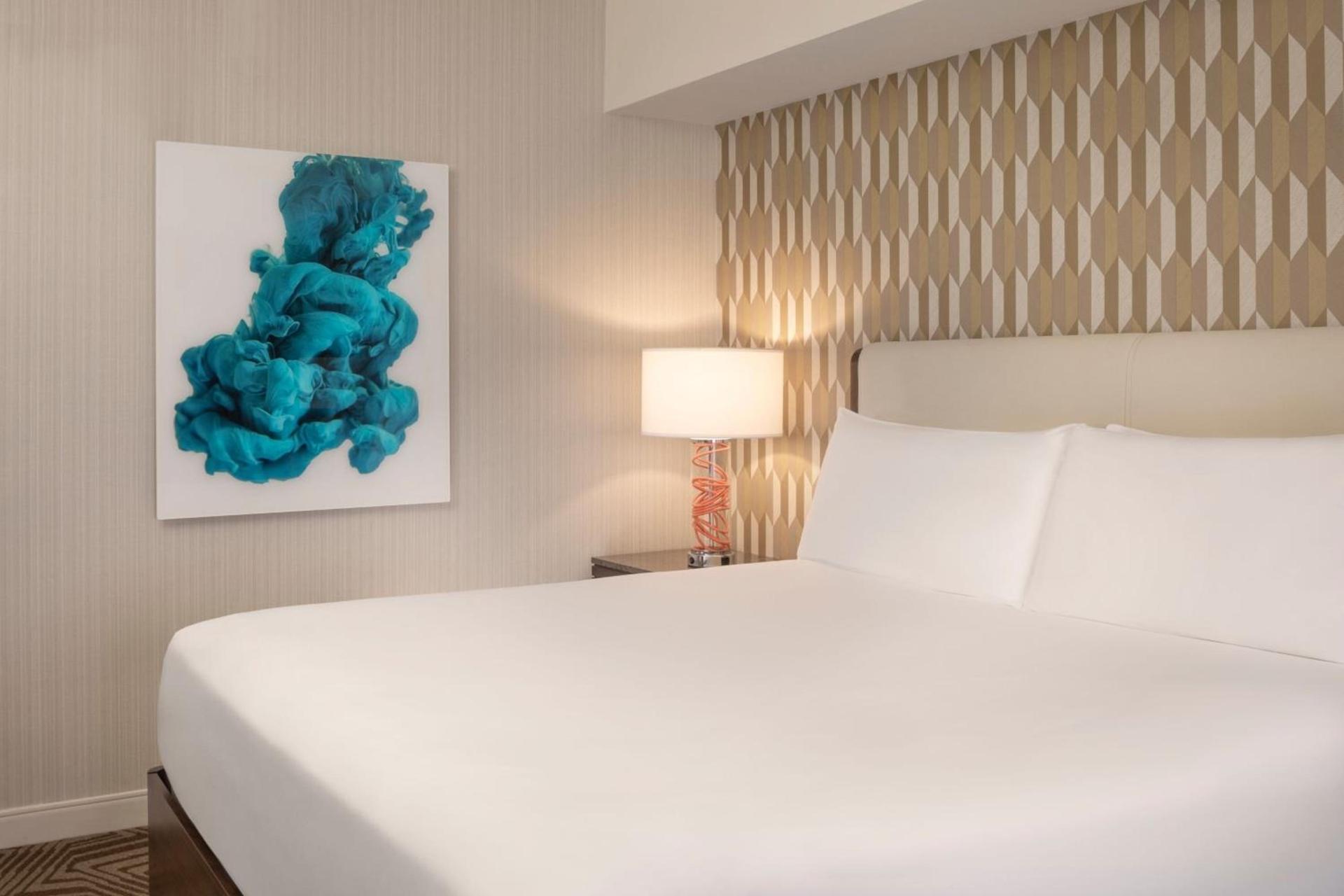 Renaissance Phoenix Downtown Hotel photo 8