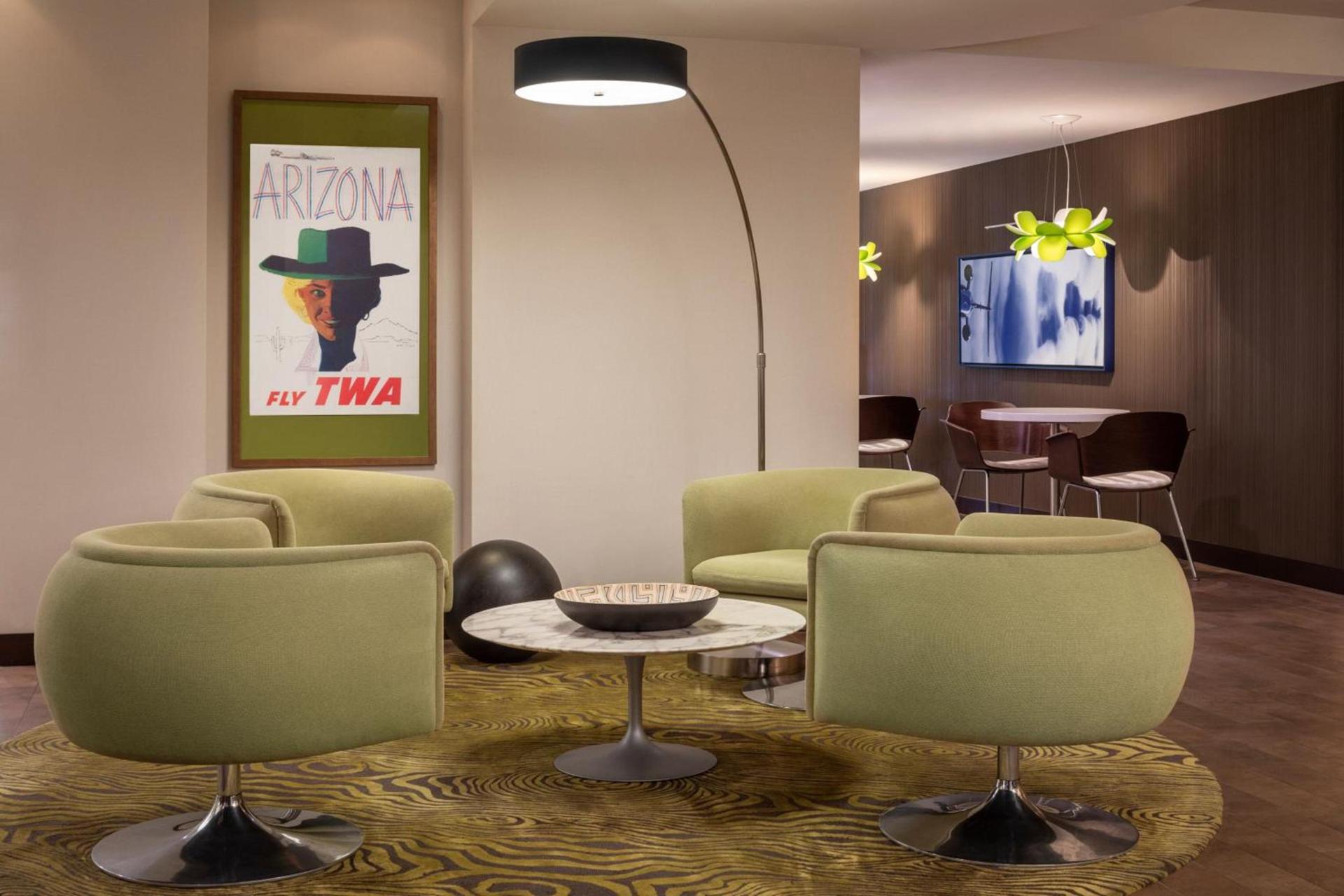 Renaissance Phoenix Downtown Hotel photo 30