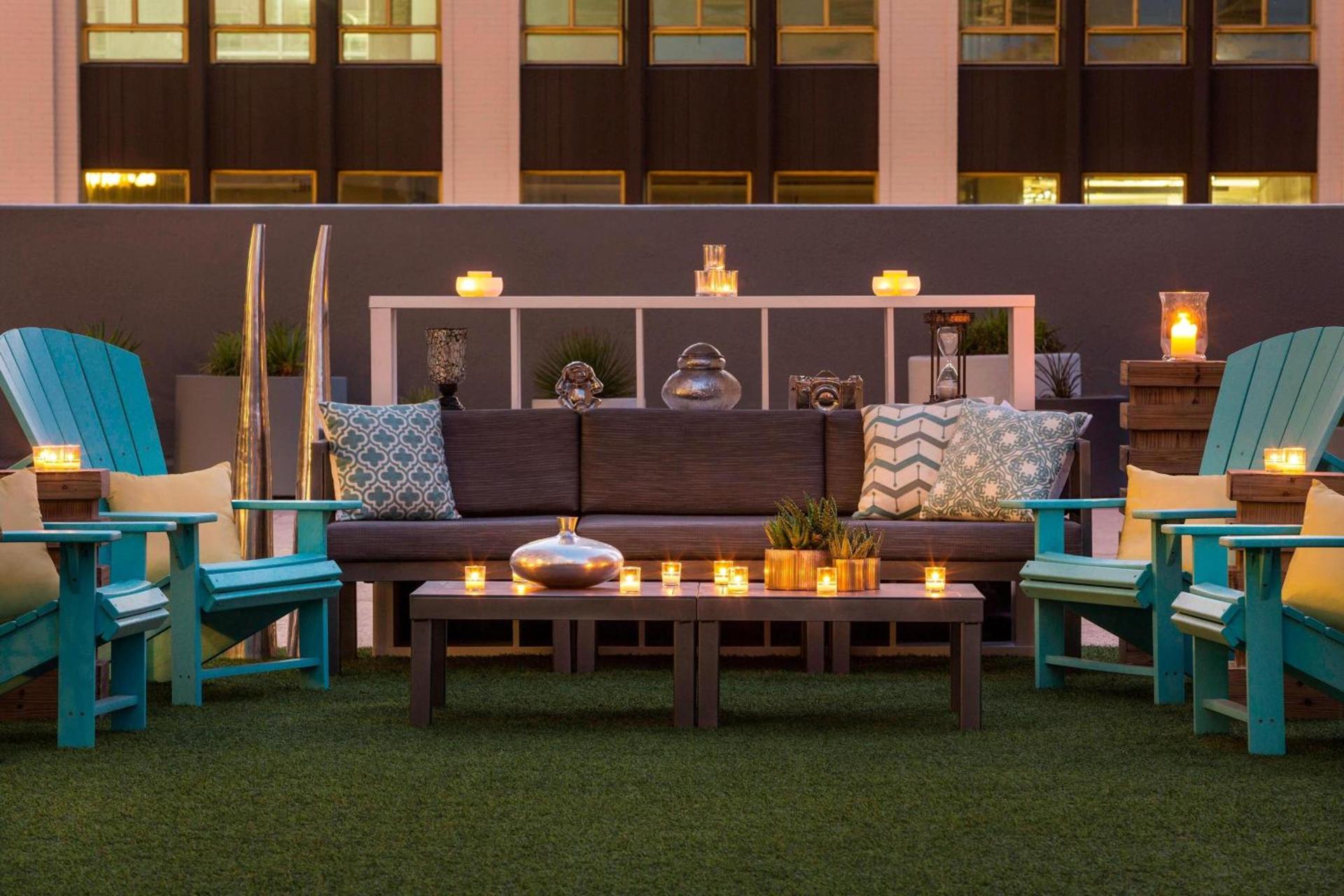 Renaissance Phoenix Downtown Hotel photo 61
