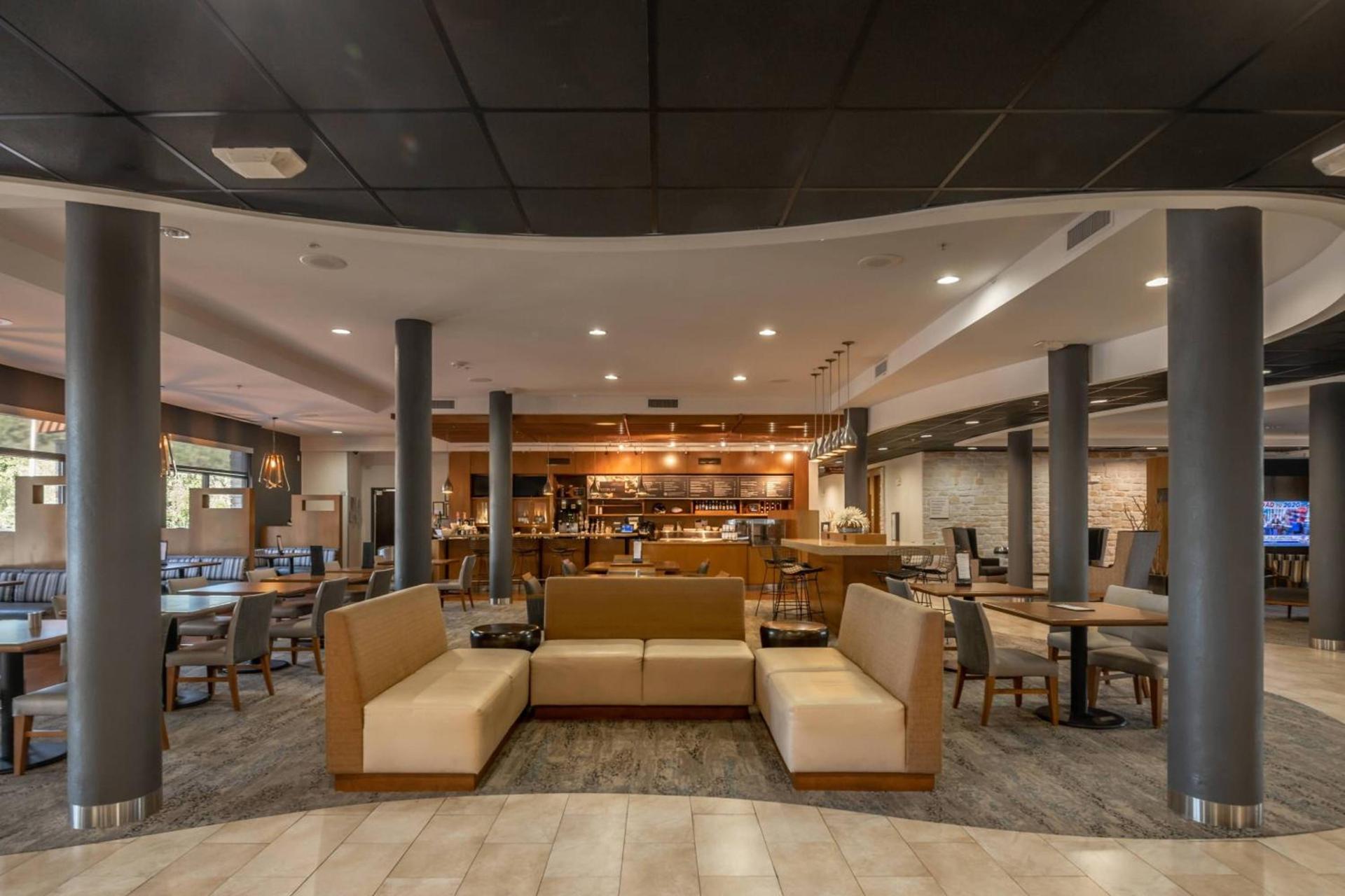Courtyard by Marriott New Braunfels River Village photo 4