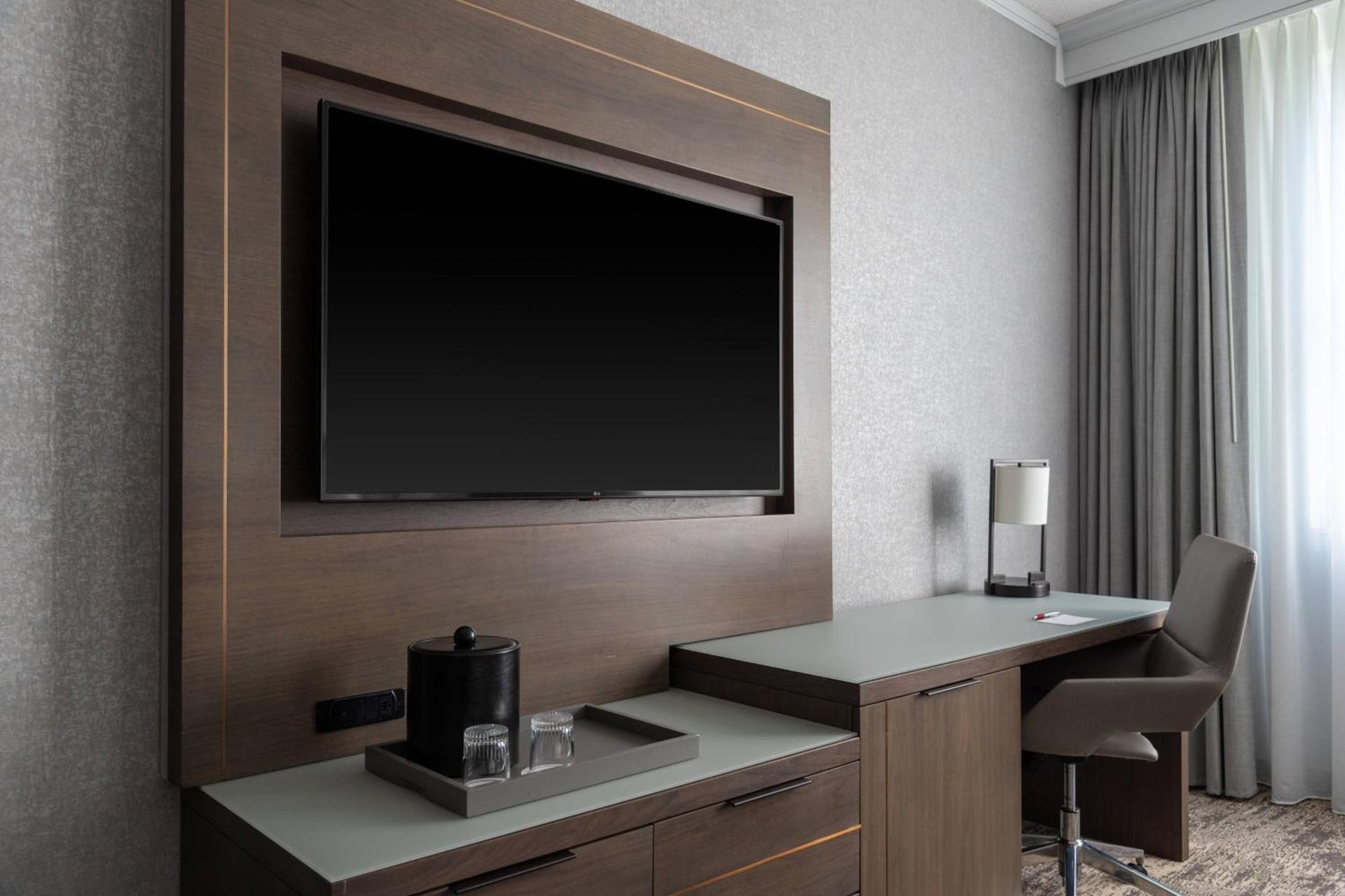Courtyard by Marriott Chicago at Medical District-UIC photo 50
