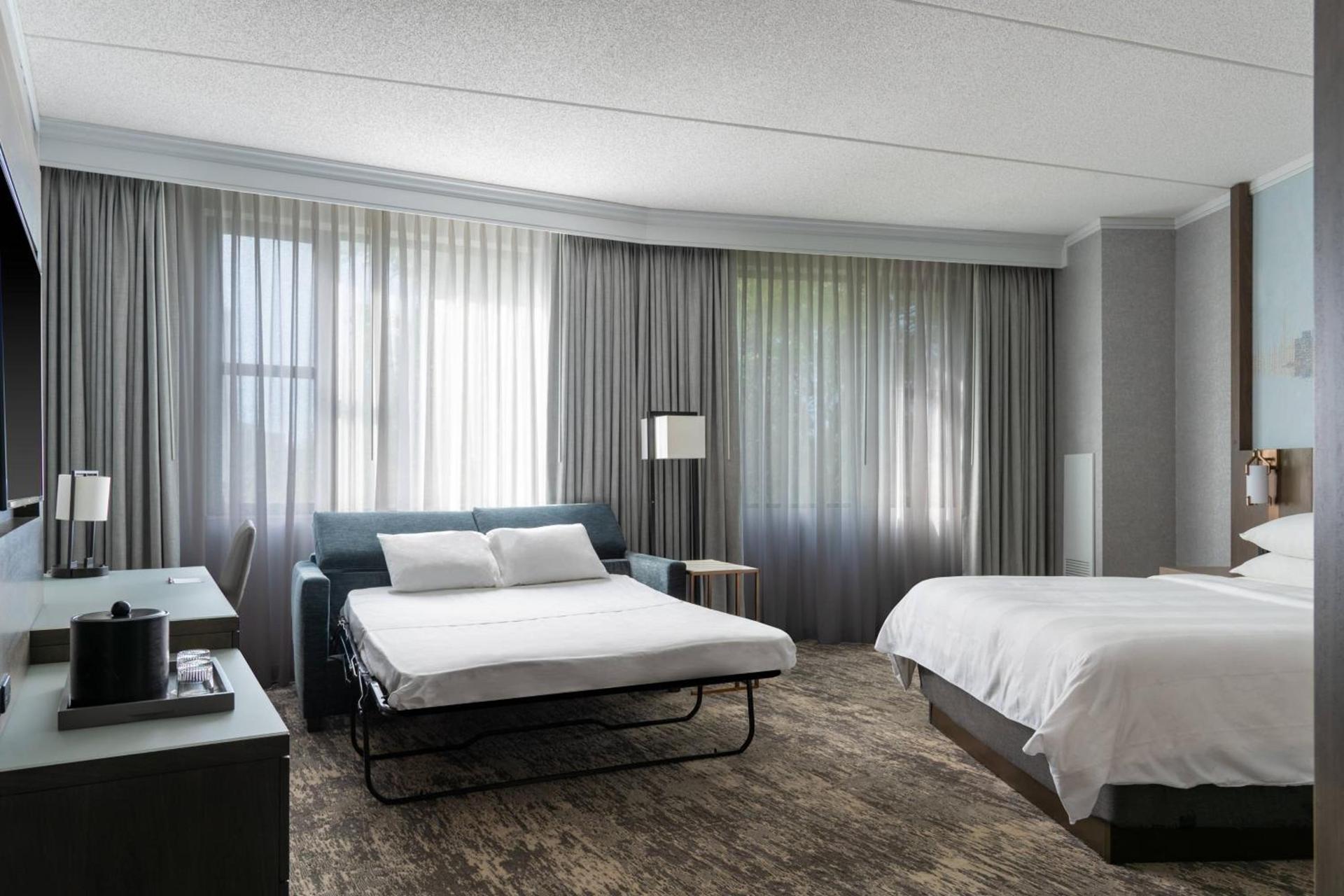 Courtyard by Marriott Chicago at Medical District-UIC photo 54