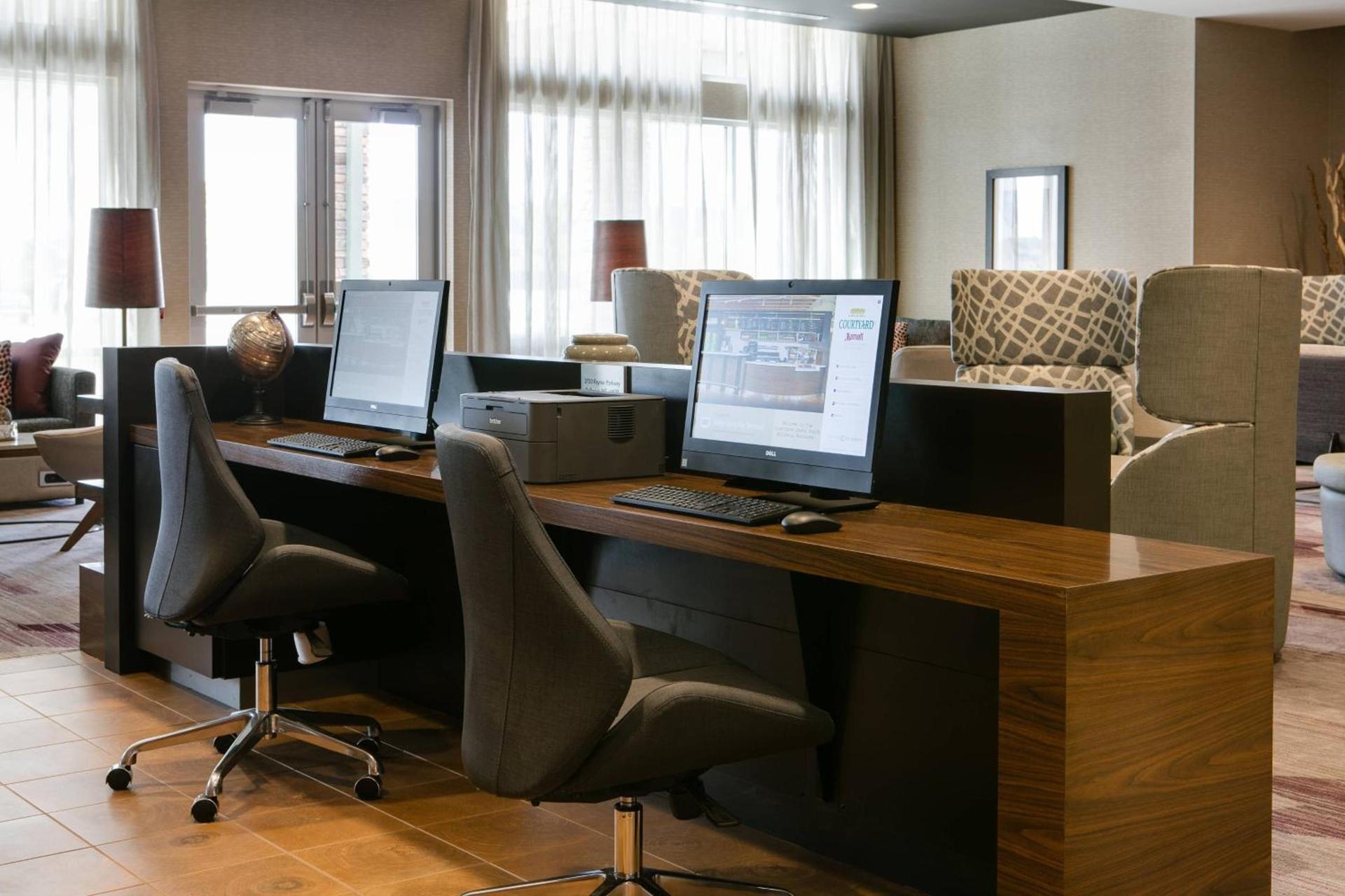 Courtyard by Marriott Omaha Bellevue at Beardmore Event Center photo 20