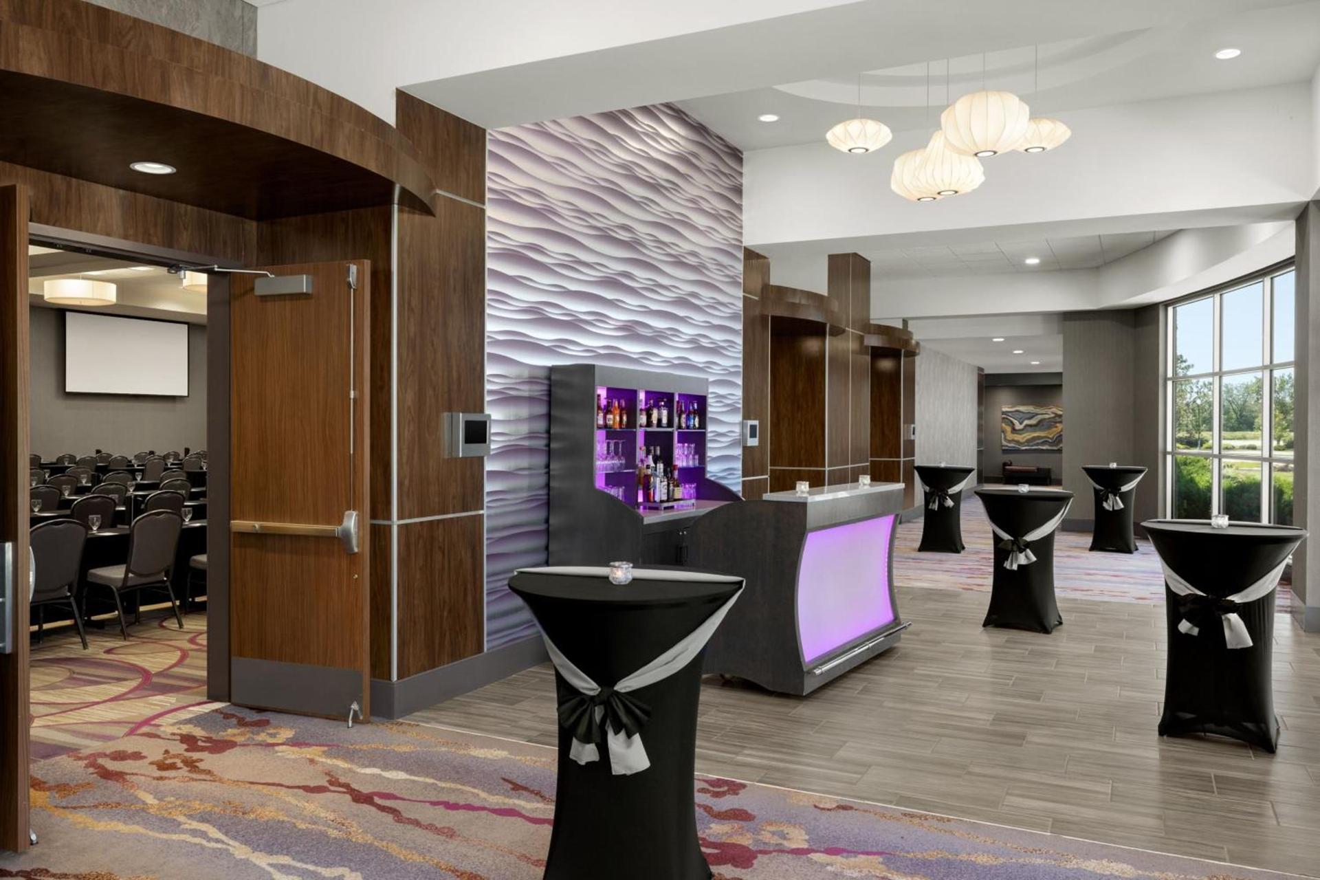 Courtyard by Marriott Omaha Bellevue at Beardmore Event Center photo 35