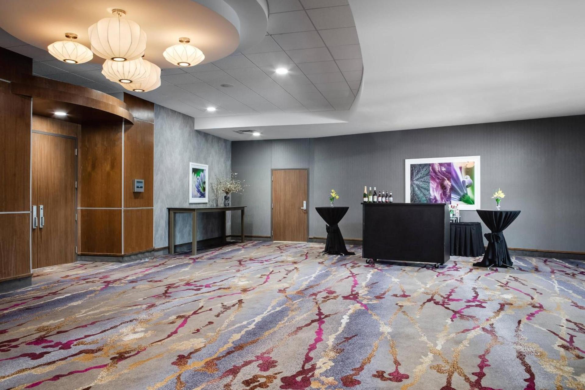Courtyard by Marriott Omaha Bellevue at Beardmore Event Center photo 46
