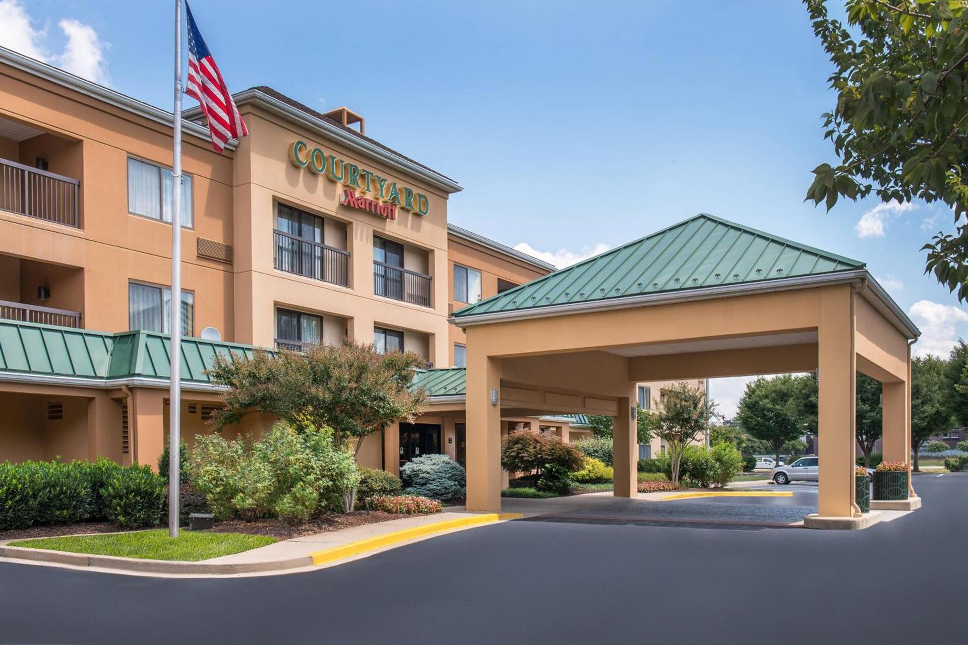 Courtyard by Marriott Frederick photo 1