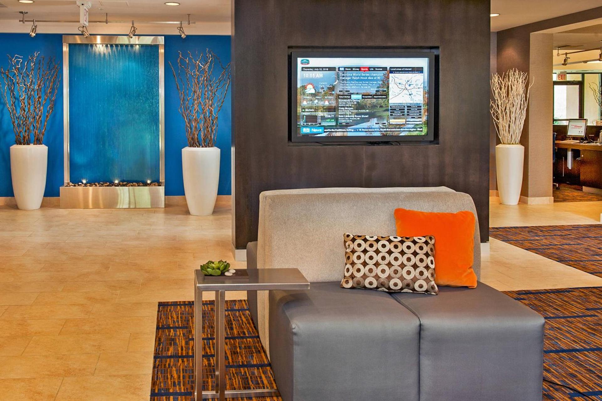 Courtyard by Marriott Frederick photo 21