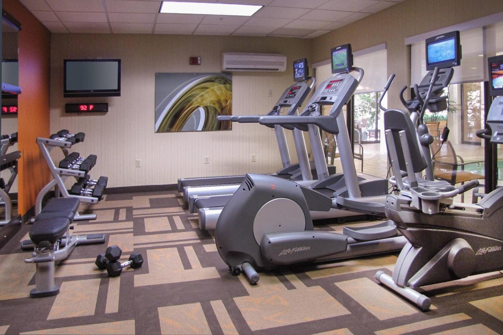 Courtyard by Marriott Frederick photo 34