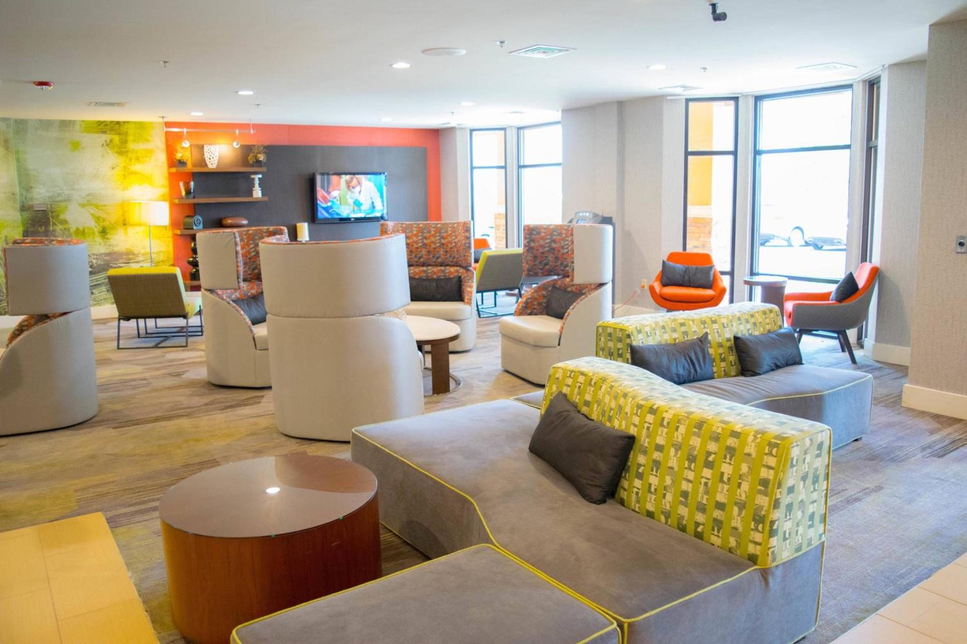 Courtyard by Marriott Laredo photo 5