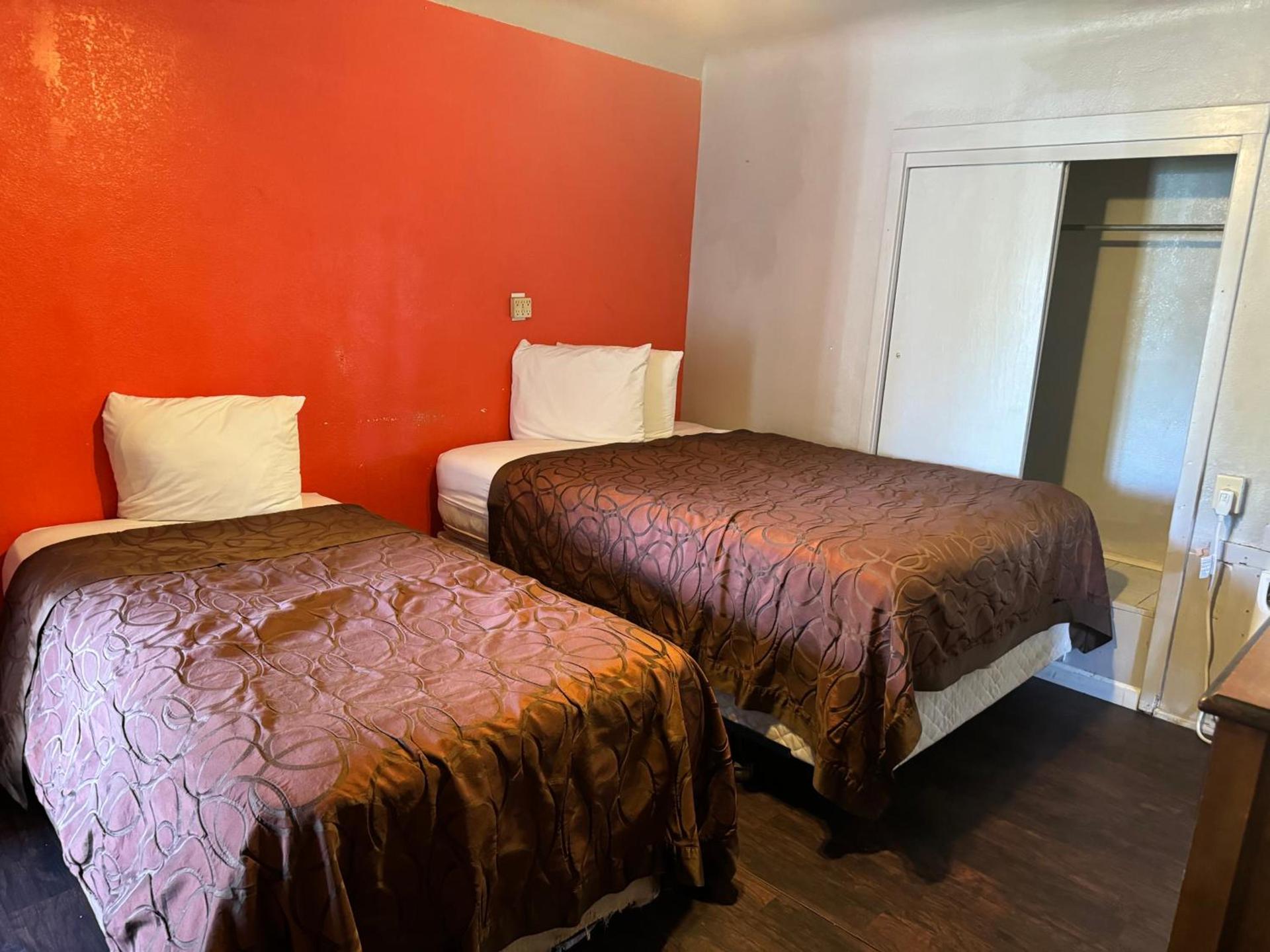Coalinga Motel photo 20