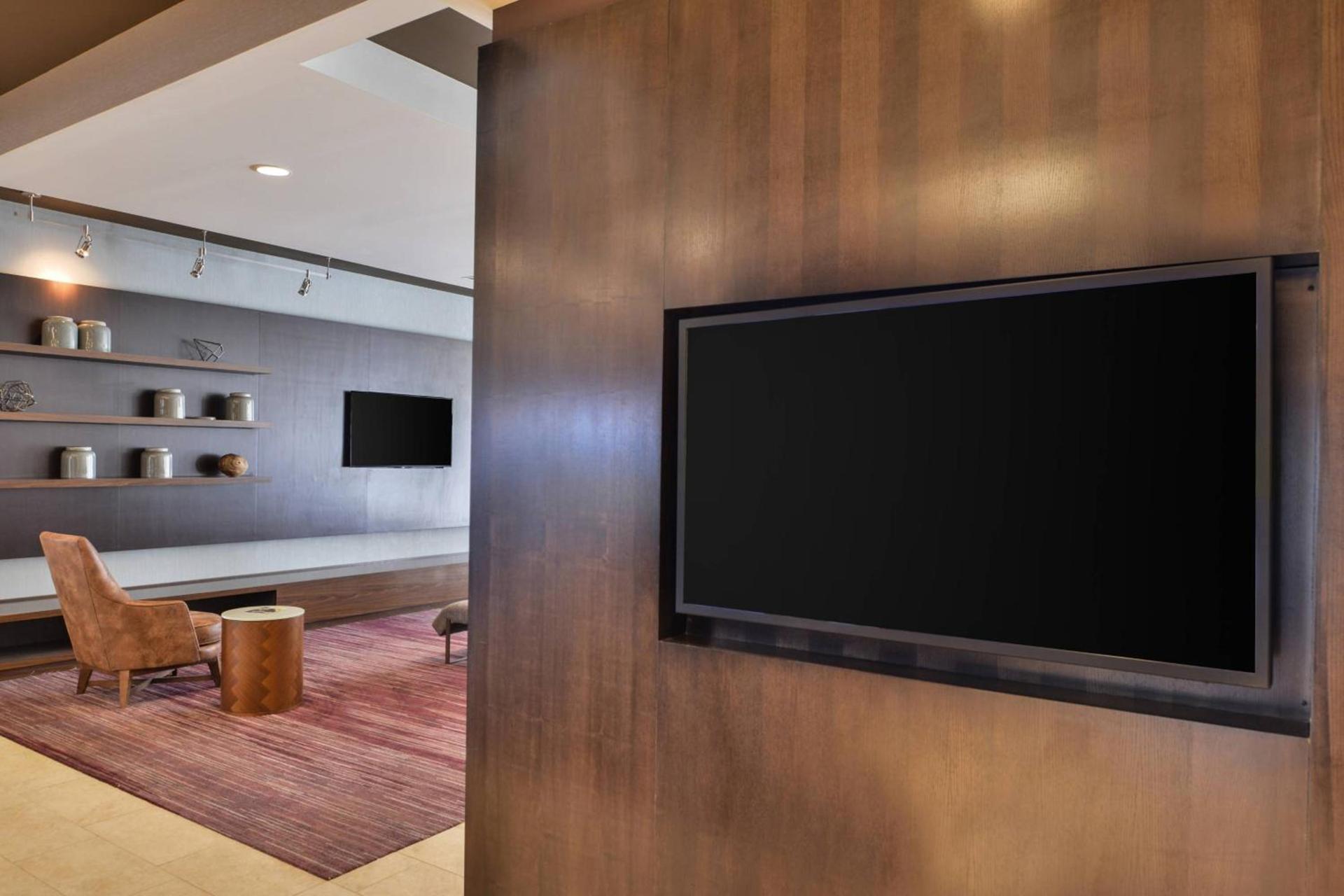 Courtyard by Marriott Columbus Grove City photo 33