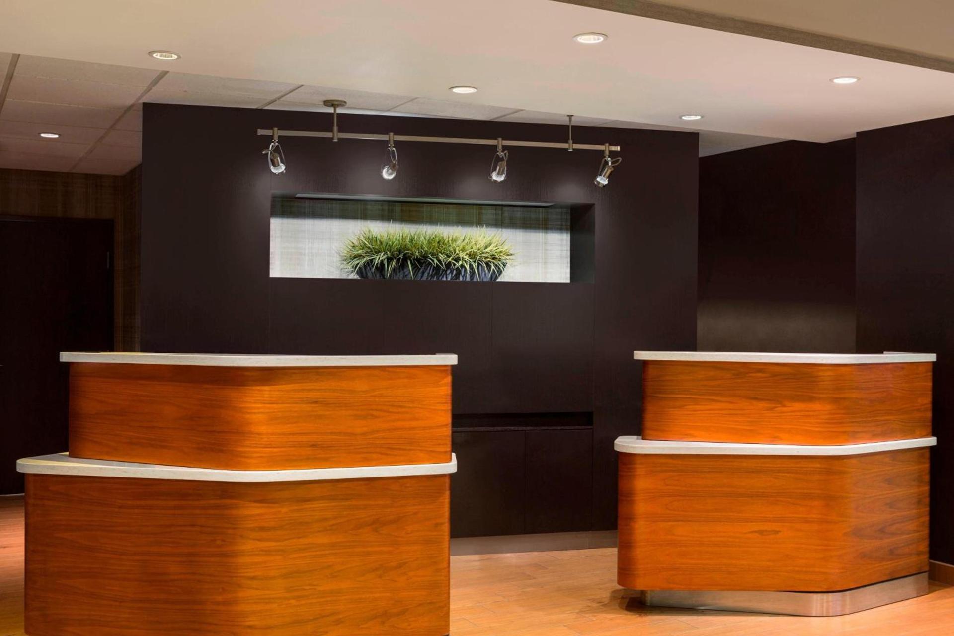 Courtyard by Marriott Champaign photo 3