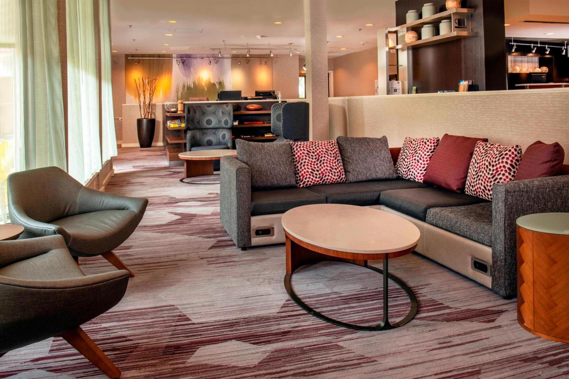 Courtyard by Marriott Rockville photo 17