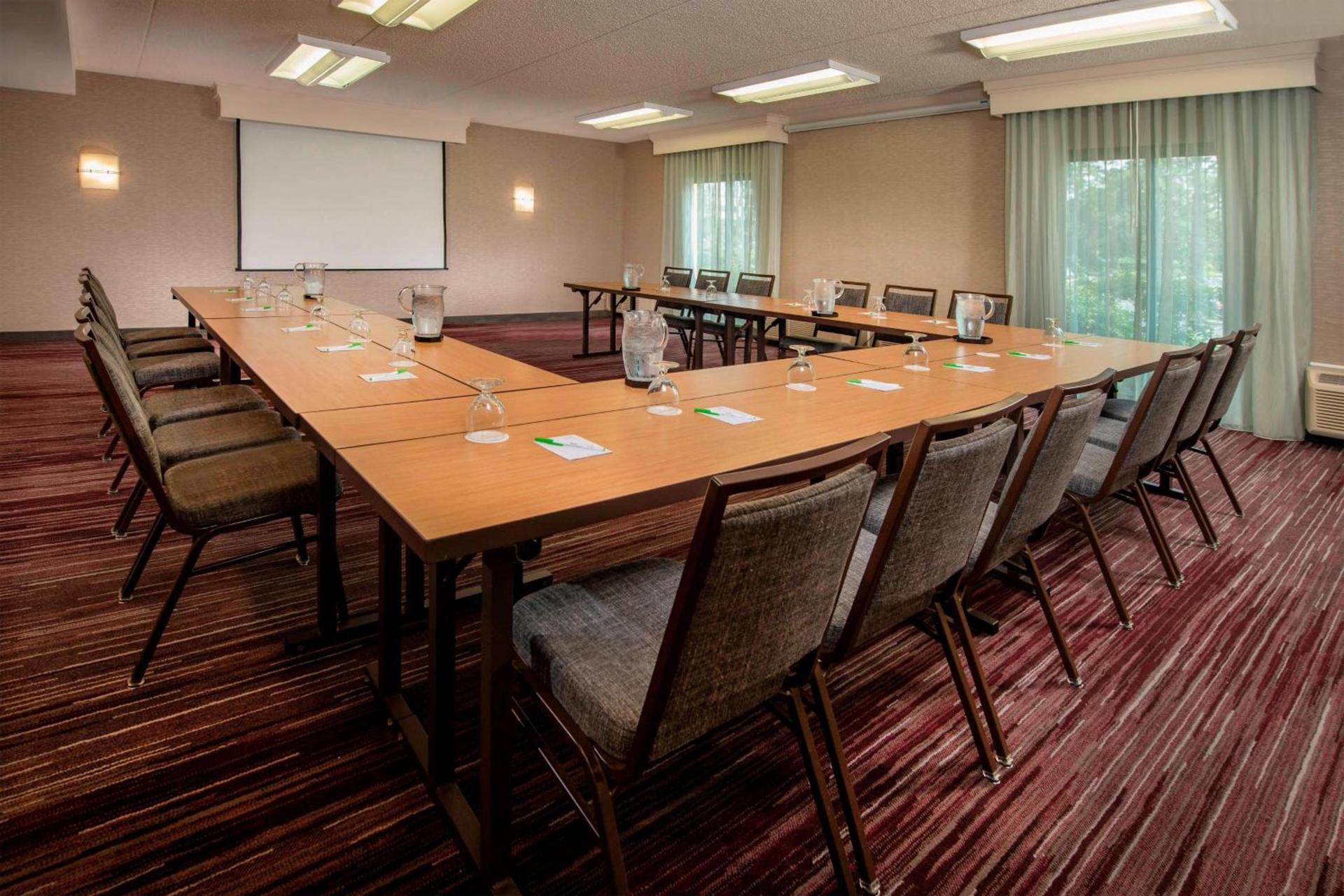 Courtyard by Marriott Rockville photo 31