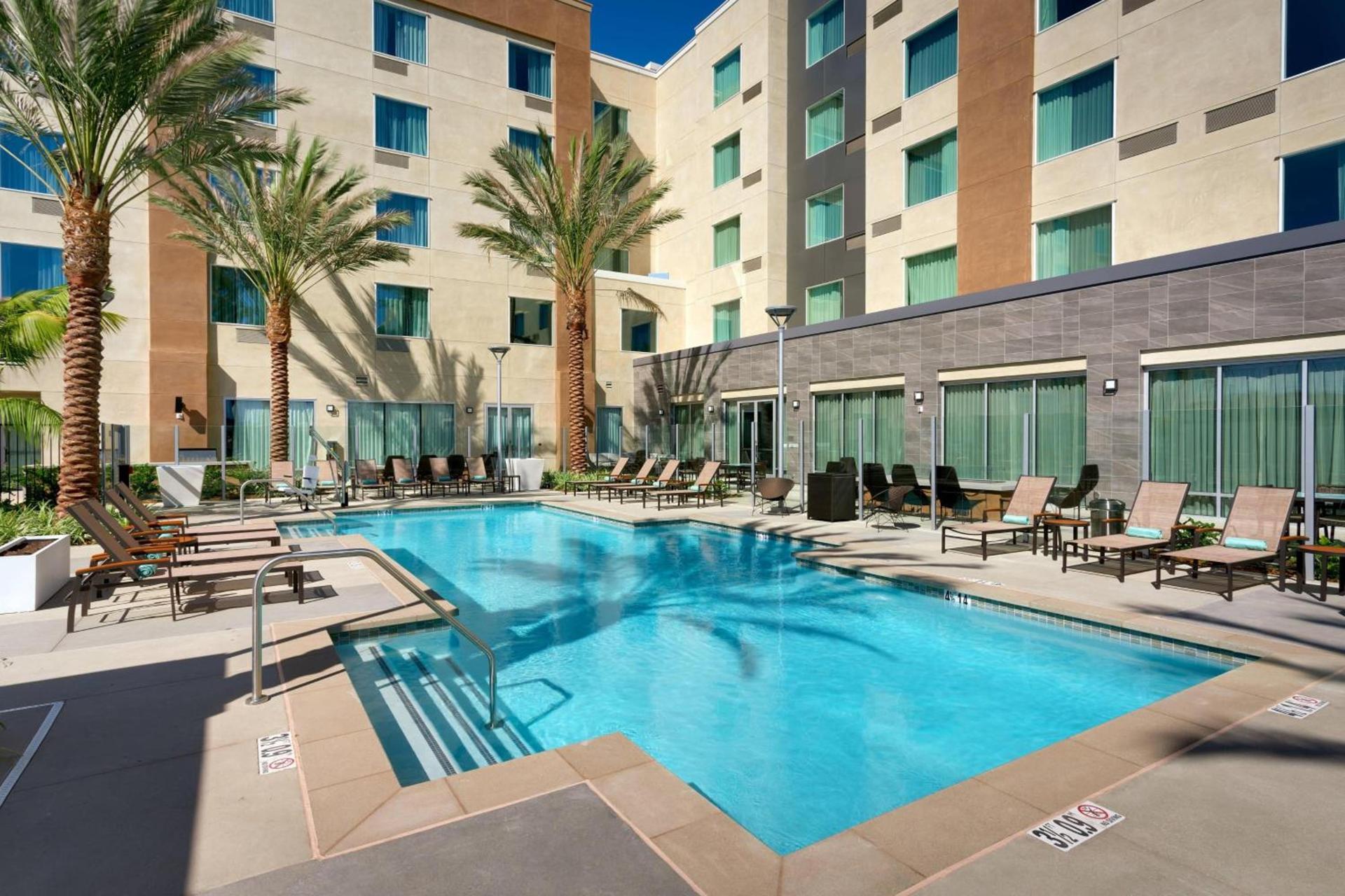 Courtyard by Marriott Los Angeles LAX/Hawthorne photo 34