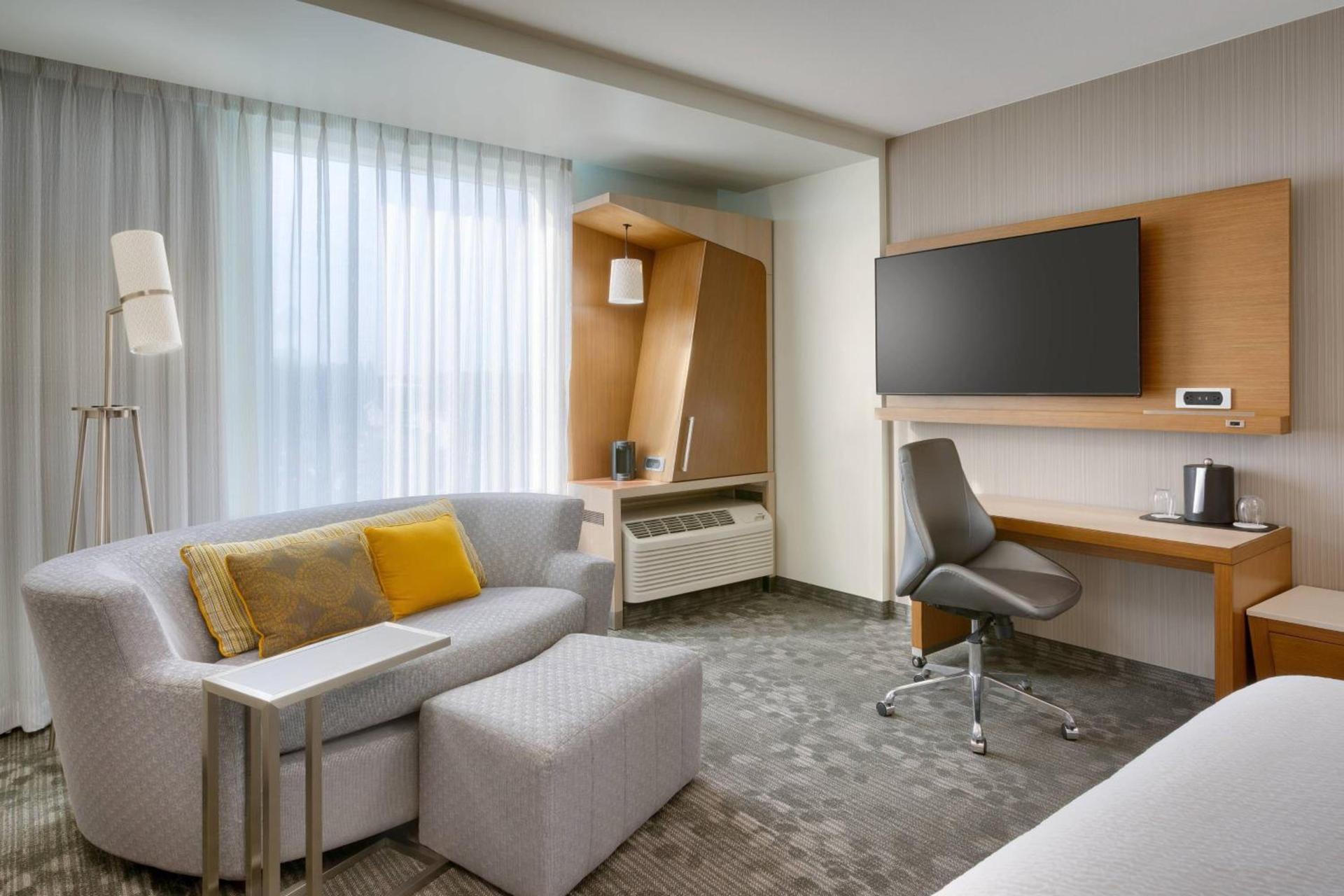 Courtyard by Marriott Los Angeles LAX/Hawthorne photo 19