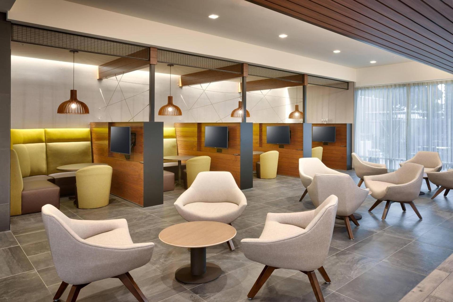 Courtyard by Marriott Los Angeles LAX/Hawthorne photo 12