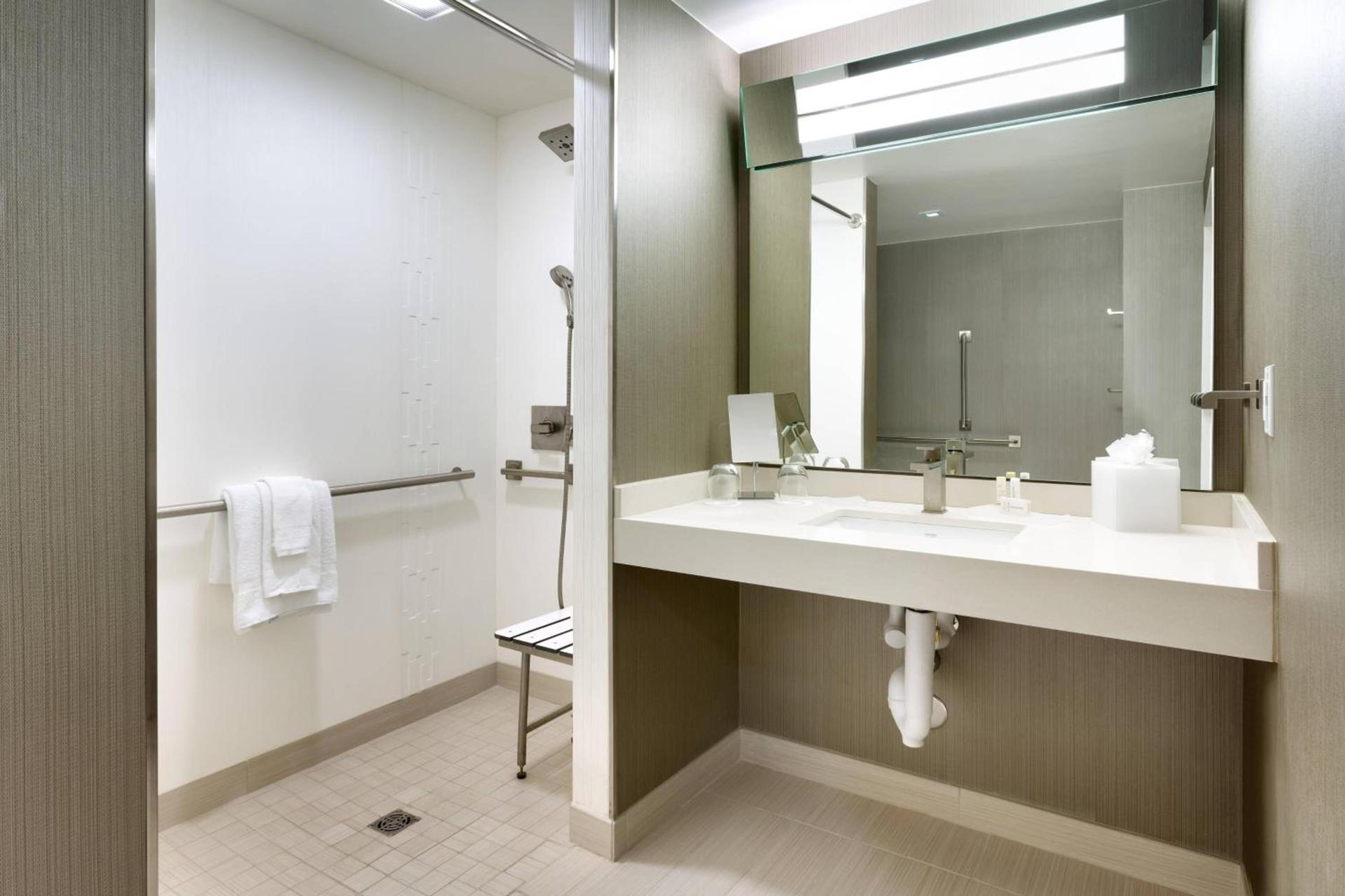 Courtyard by Marriott Los Angeles LAX/Hawthorne photo 18
