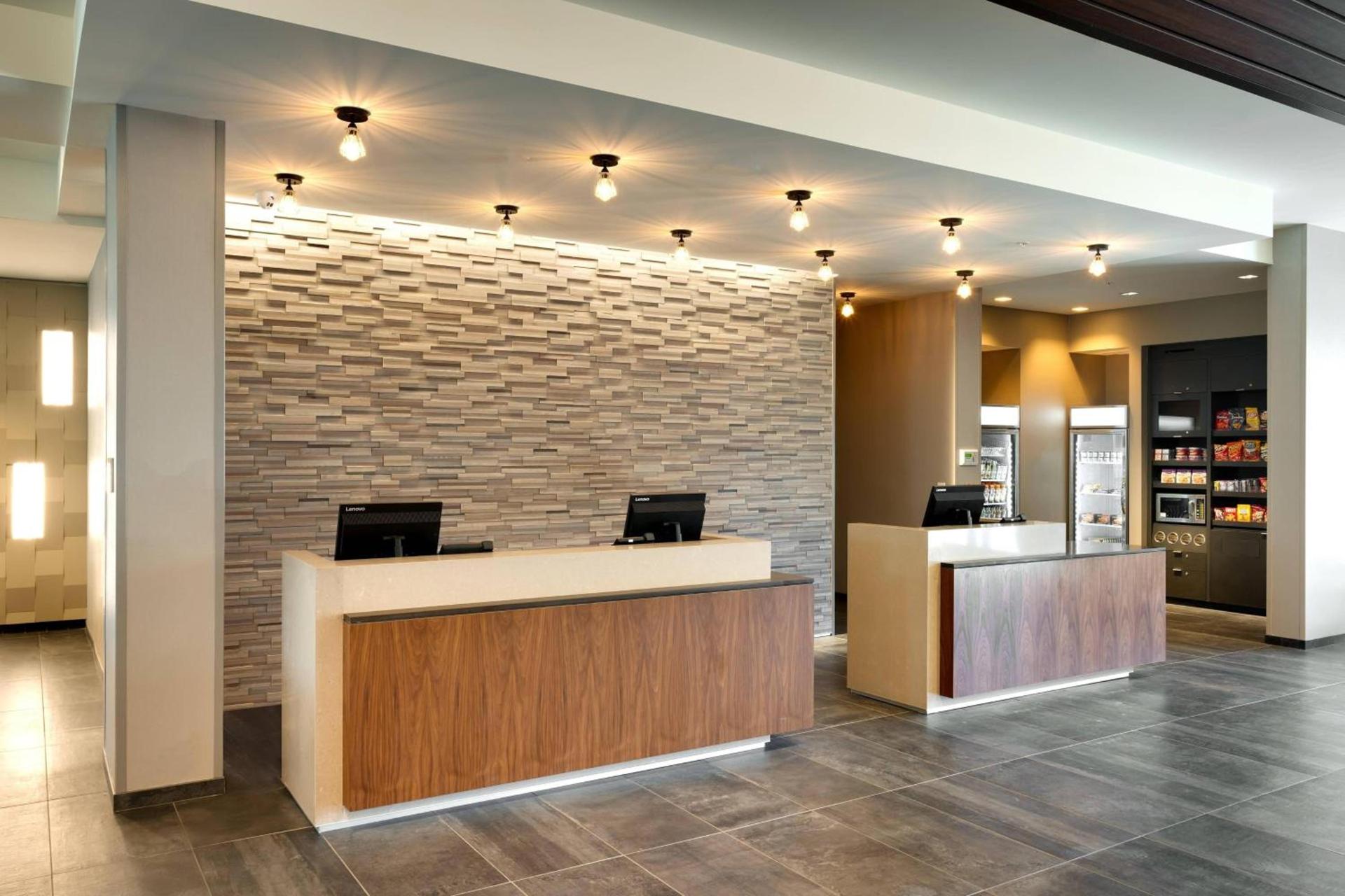Courtyard by Marriott Los Angeles LAX/Hawthorne photo 8