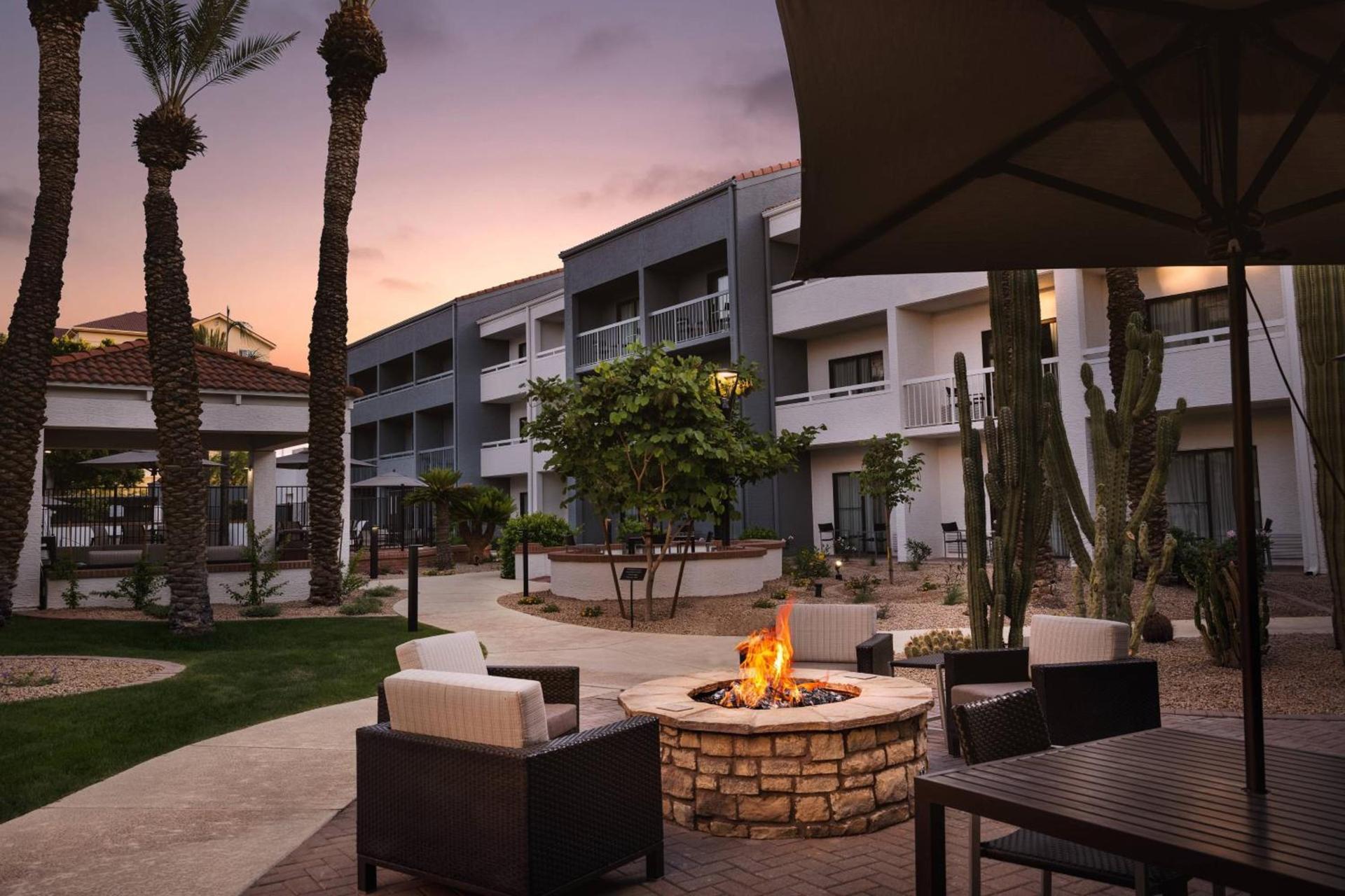 Courtyard by Marriott Phoenix Mesa photo 5