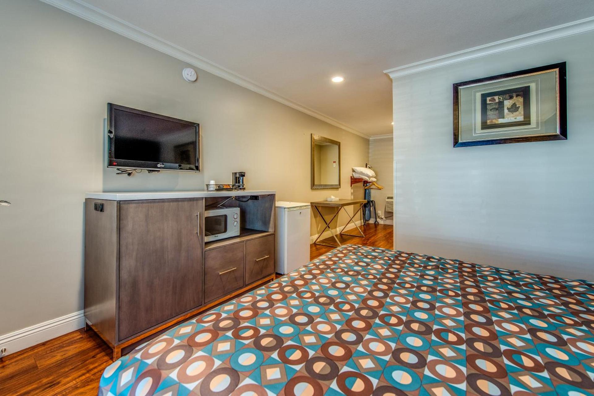 Hotel 414 Anaheim photo 47