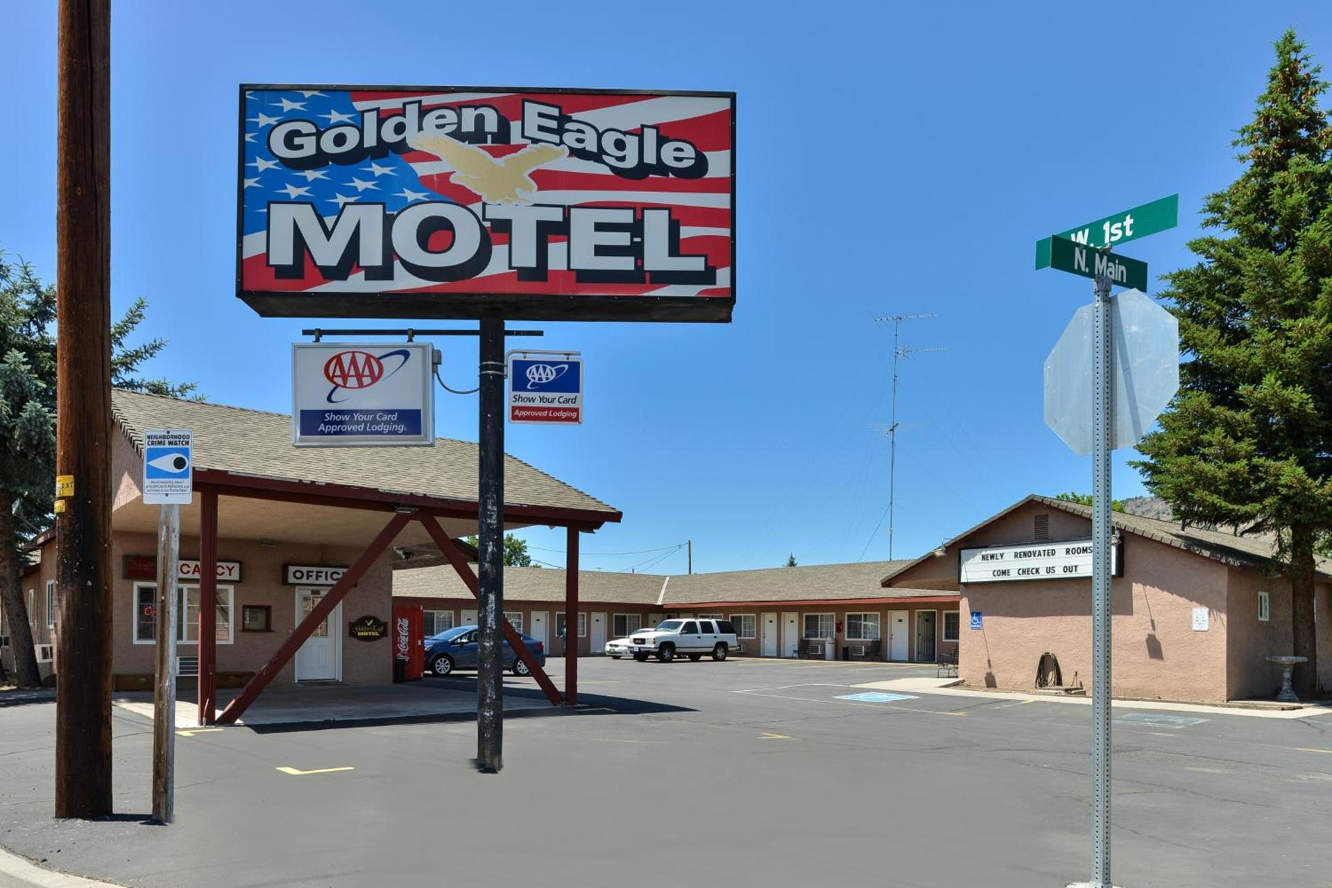 Golden Eagle Motel photo 1