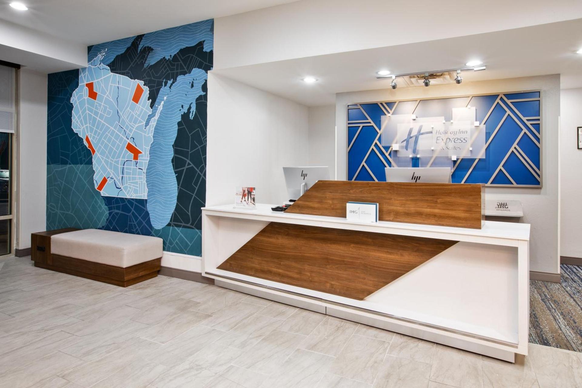 Holiday Inn Express & Suites Milwaukee NW - Park Place by IHG photo 25
