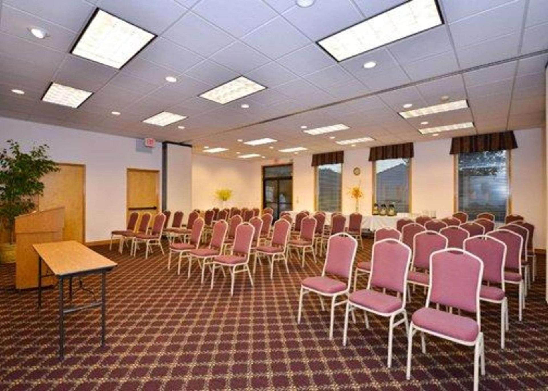 Quality Inn & Suites Vancouver - Hazel Dell photo 22