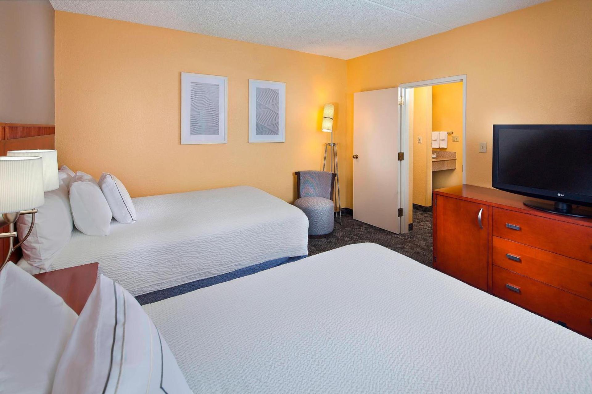 Courtyard Miami Airport West Doral photo 9