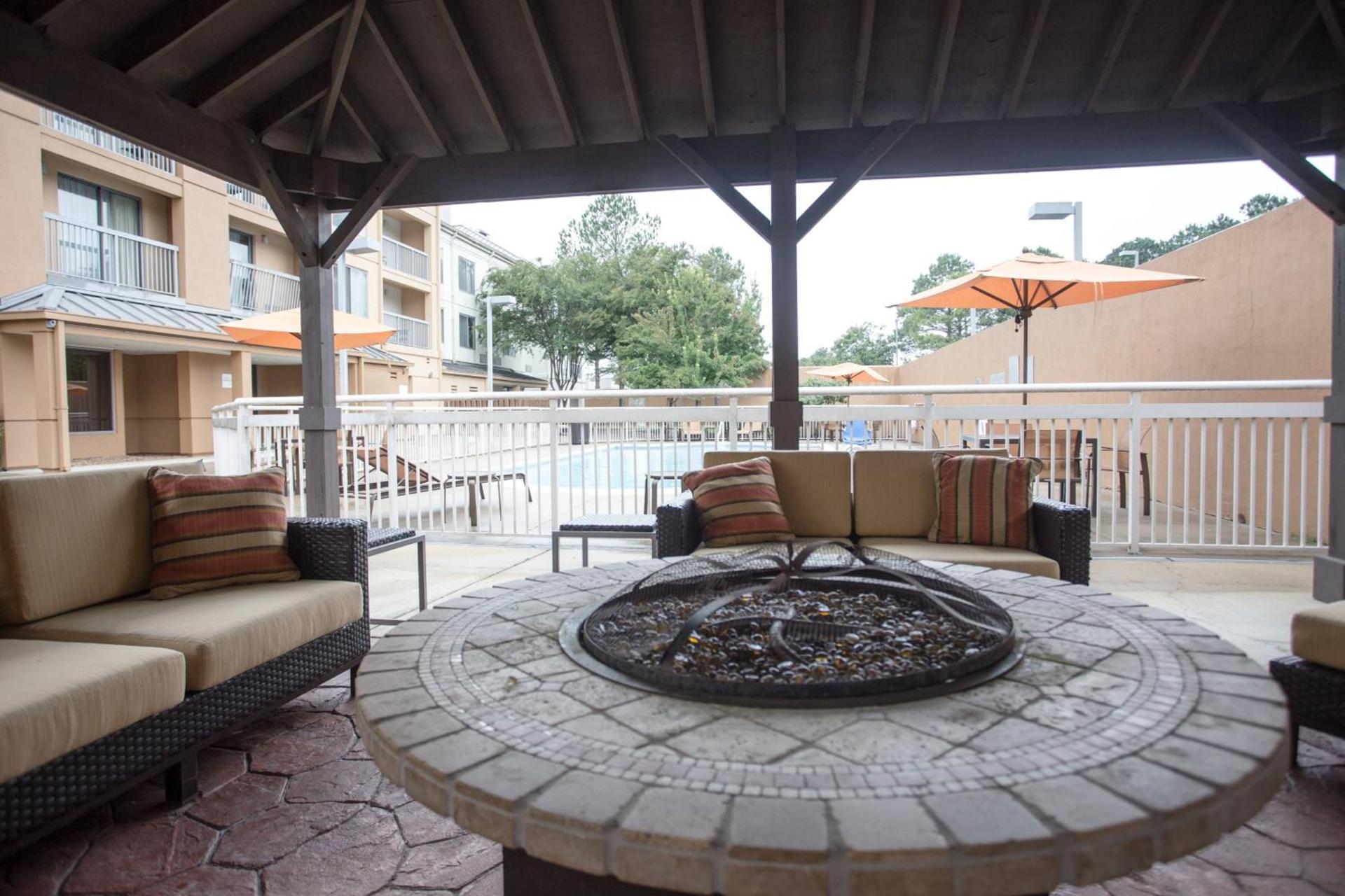 Courtyard Memphis East/Bill Morris Parkway photo 19