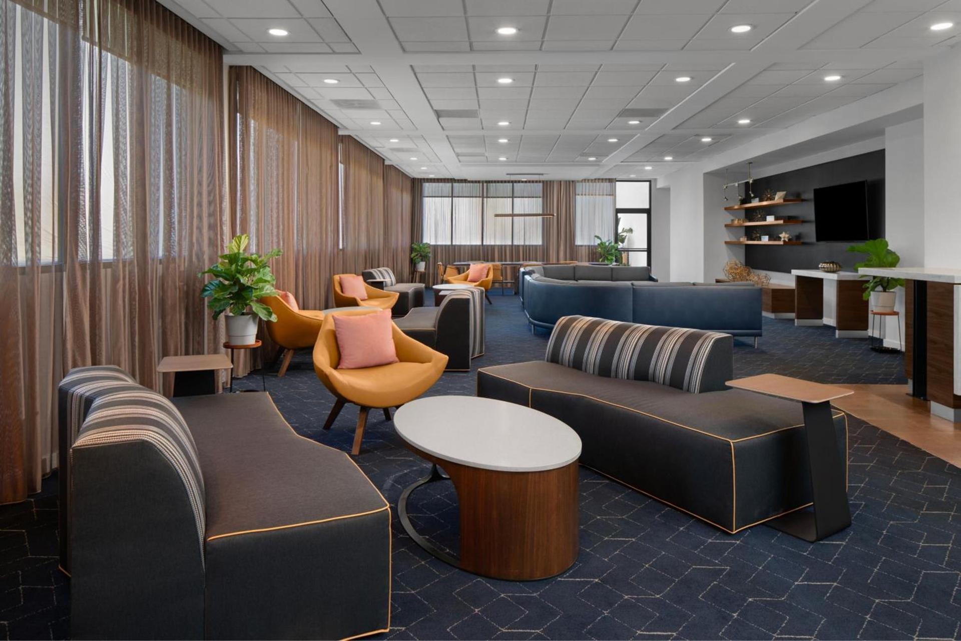 Courtyard by Marriott Cypress Anaheim / Orange County photo 5
